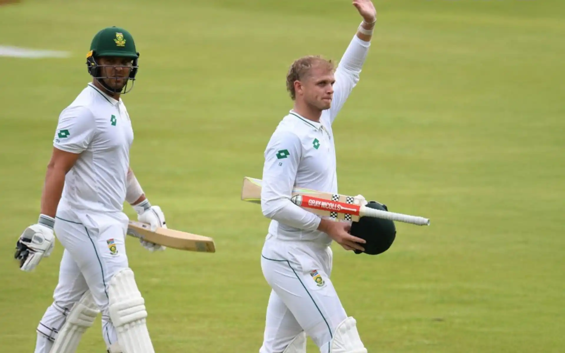 Corbin Bosch walks off after listing maiden Test fifty [Source: @ProteasMenCSA/x]