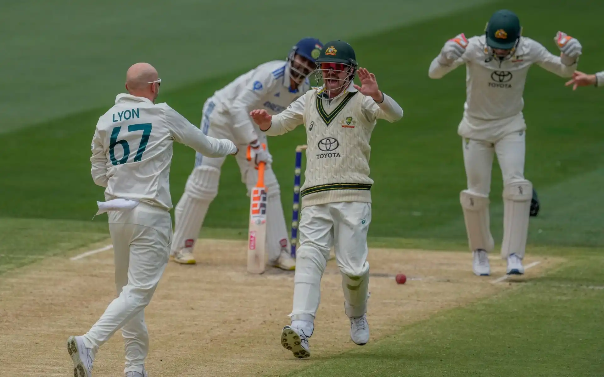 Ravindra Jadeja's slump against off-spinners continued in Boxing Day Test [Source: AP Photos]