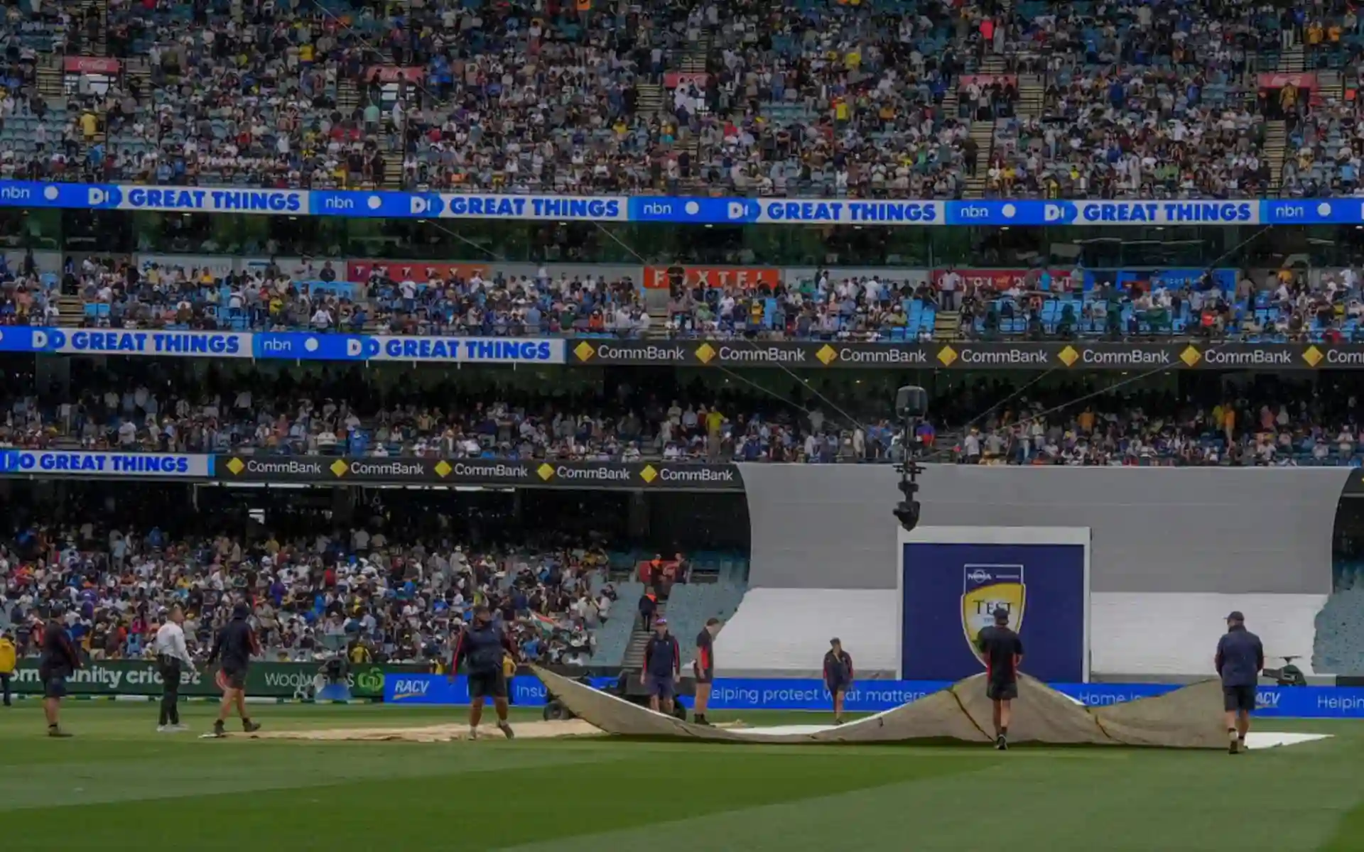 Melbourne Cricket Ground - (Source:@AP)