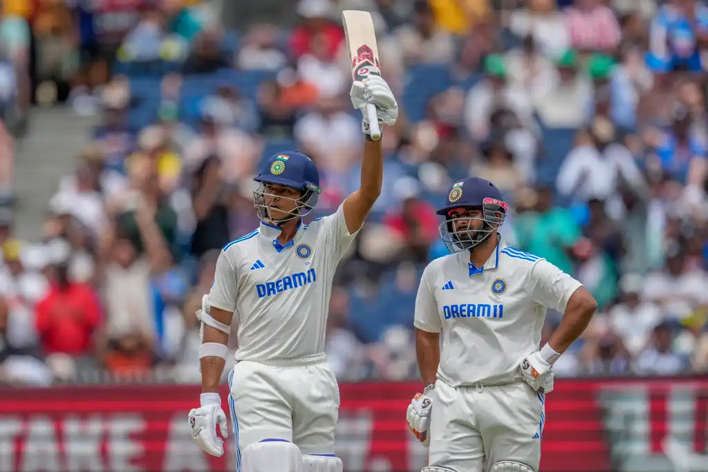 Yashasvi Jaiswal playing his own cricket at the MCG (Source: AP Photos)