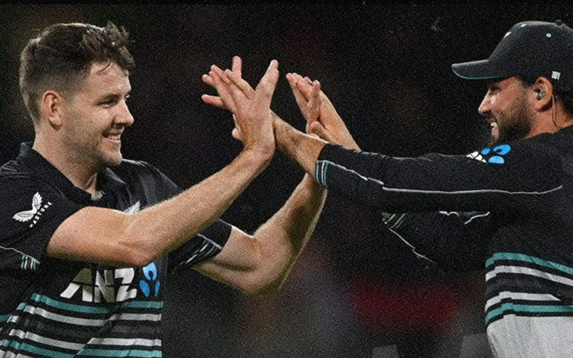 New Zealand players celebrating a wicket [Source: @BLACKCAPS/x]