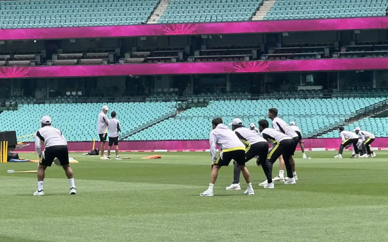 Rohit Sharma missing as India's slip cordon takes practice [Source: @beastieboy07/X.com]