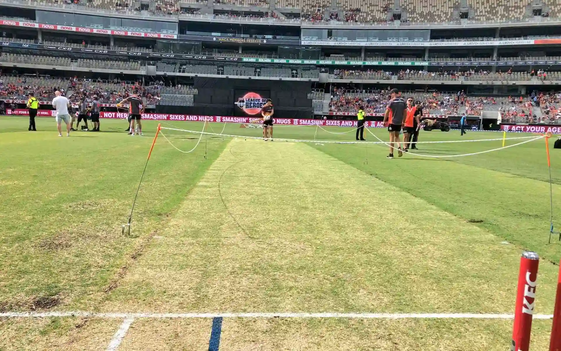 Pitch at the Optus Stadium In Perth [Source: @BBL/x.com]