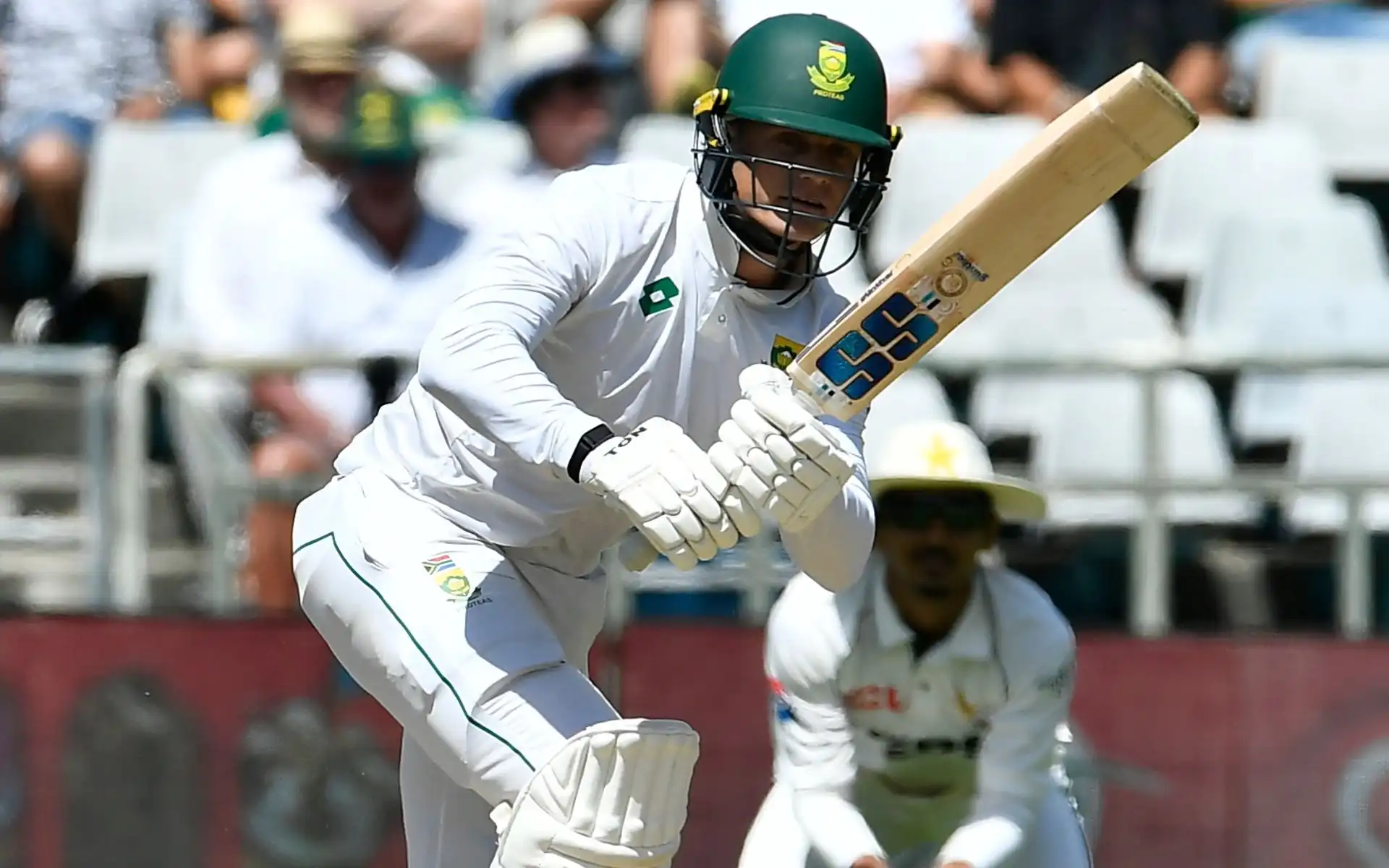 Ryan Rickelton in beast mode against Pakistan on Day 1 [Source: @ProteasMenCSA/x]