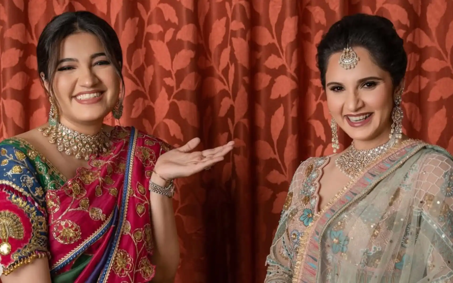 Sania Mirza with sister Anam Mirza [Source: @anammirzaaa/Instagram]