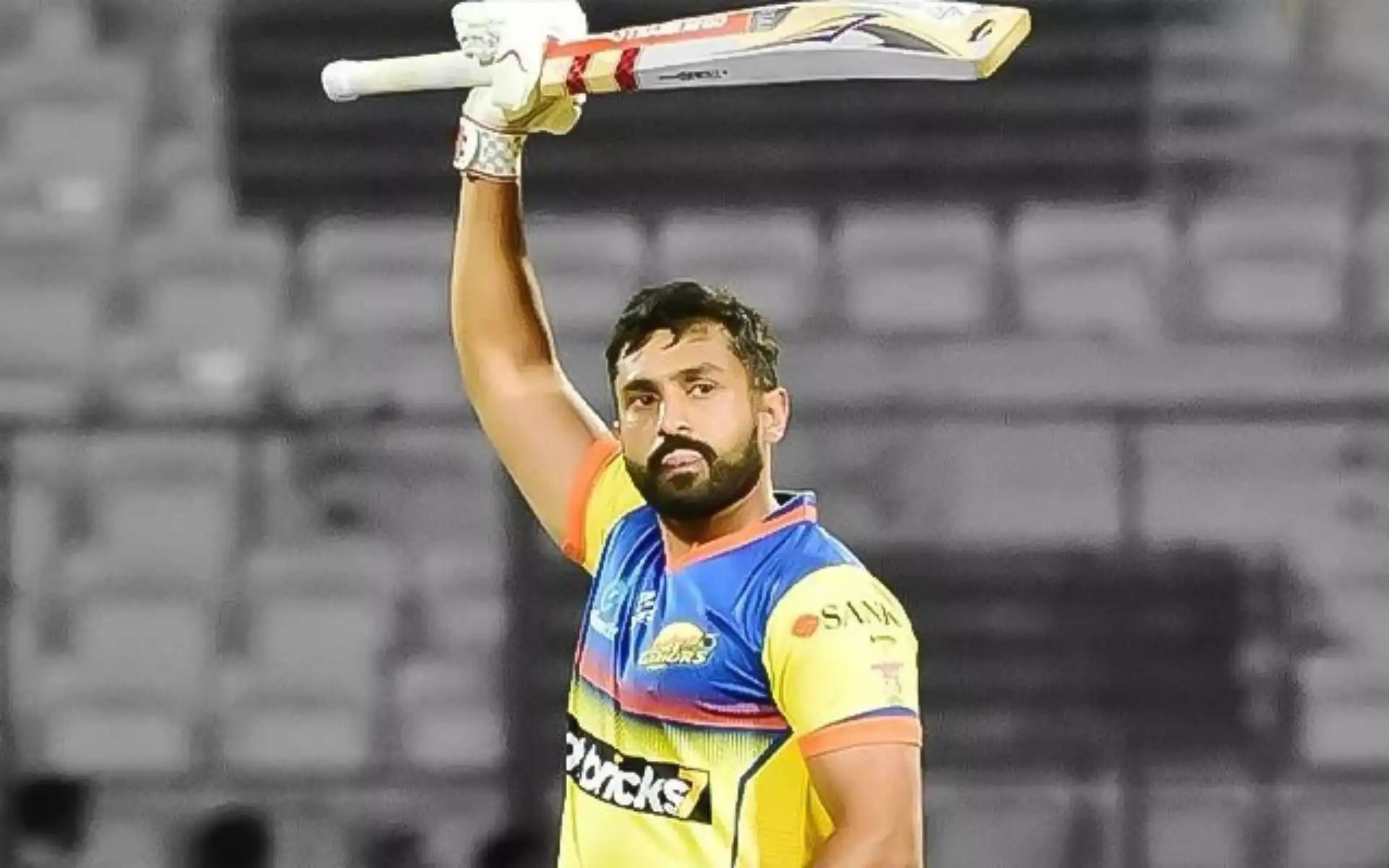 Karun Nair continues his merry ways with the bat [Source: @ImTanujSingh/x]