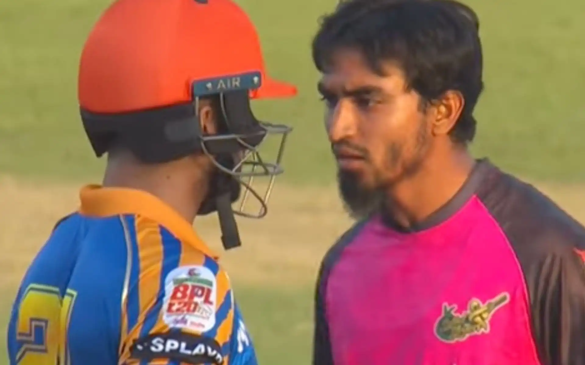 Tanzim Hasan Sakib And Nawaz fight (Source: T Sports/You Tube)