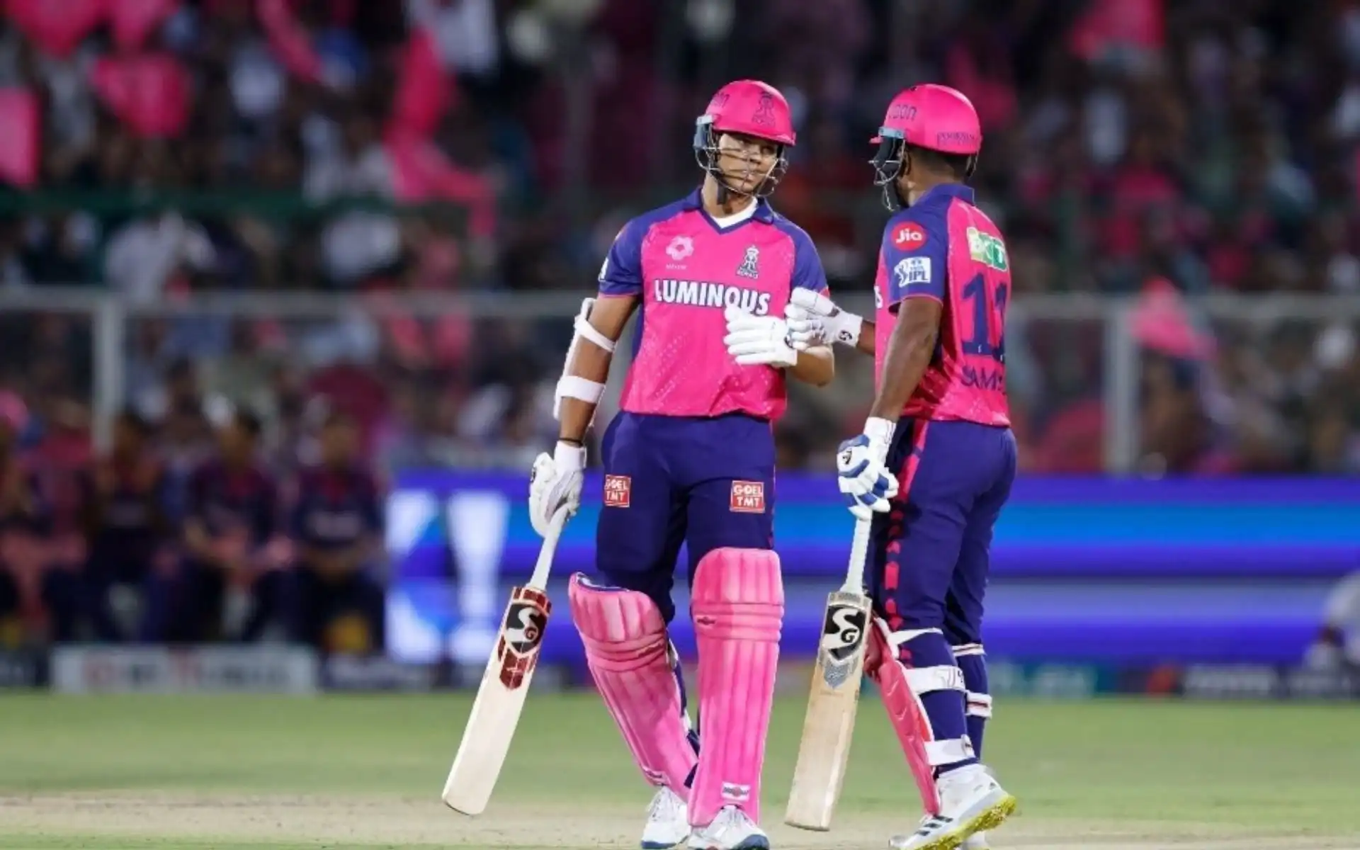 Yashasvi Jaiswal and Sanju Samson for RR [Source: @Saabir_Saabu01/x.com]