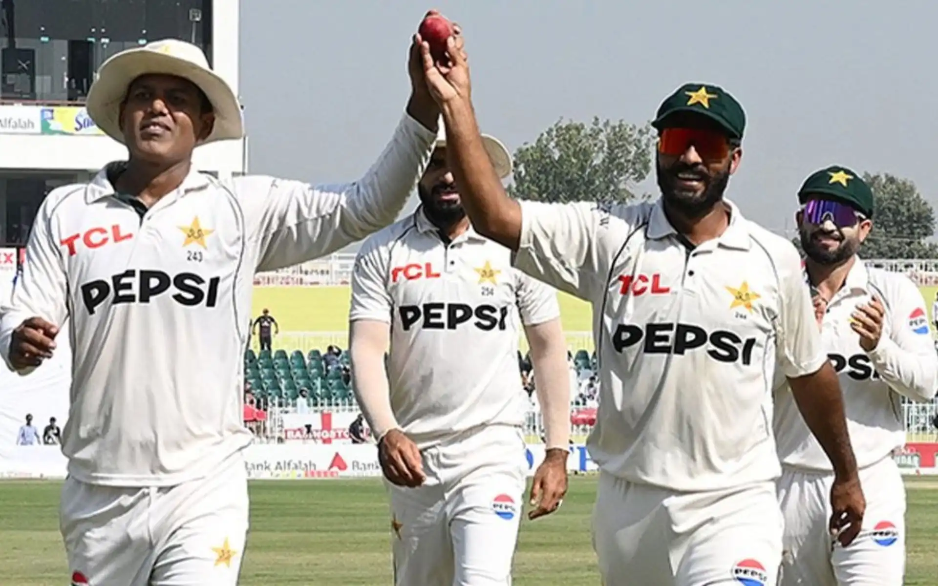 Noman Ali and Sajid Khan delivered for Pakistan on Day 2 (Source: @ESPNcricinfo/X.com)