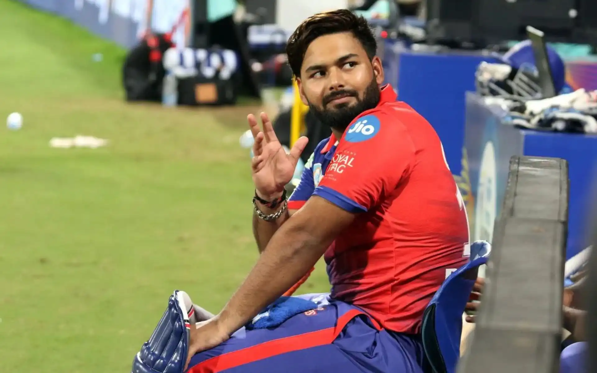 Rishabh Pant IPL Price [Source: @mufaddal_vohra/X.com]