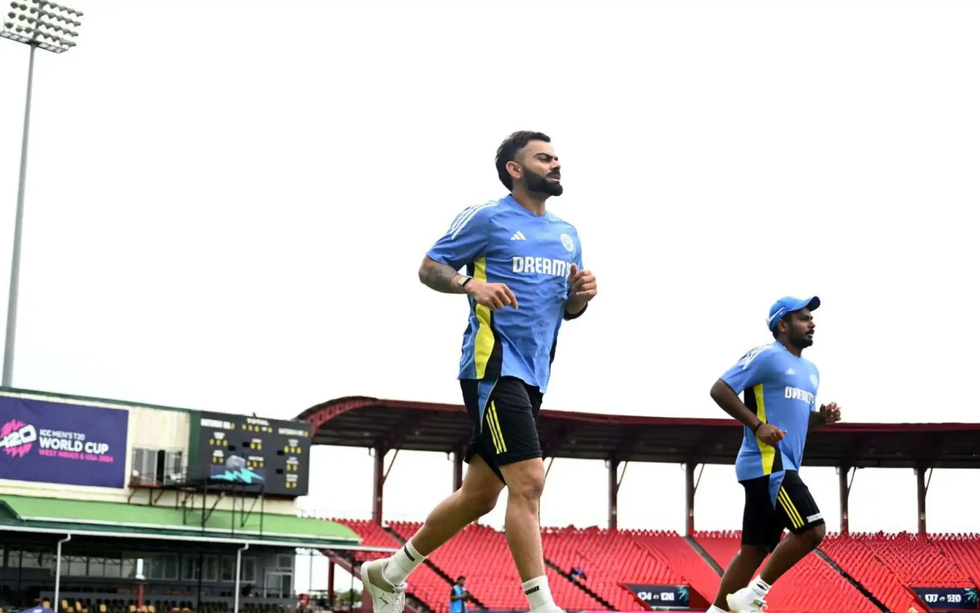 Virat Kohli and Sanju Samson (Source: @mufaddal_vohra/X.com)