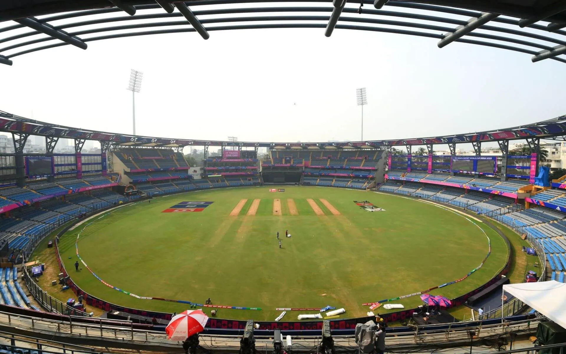 Wankhede Stadium, Mumbai [Source: @mufaddal_vohra/X]