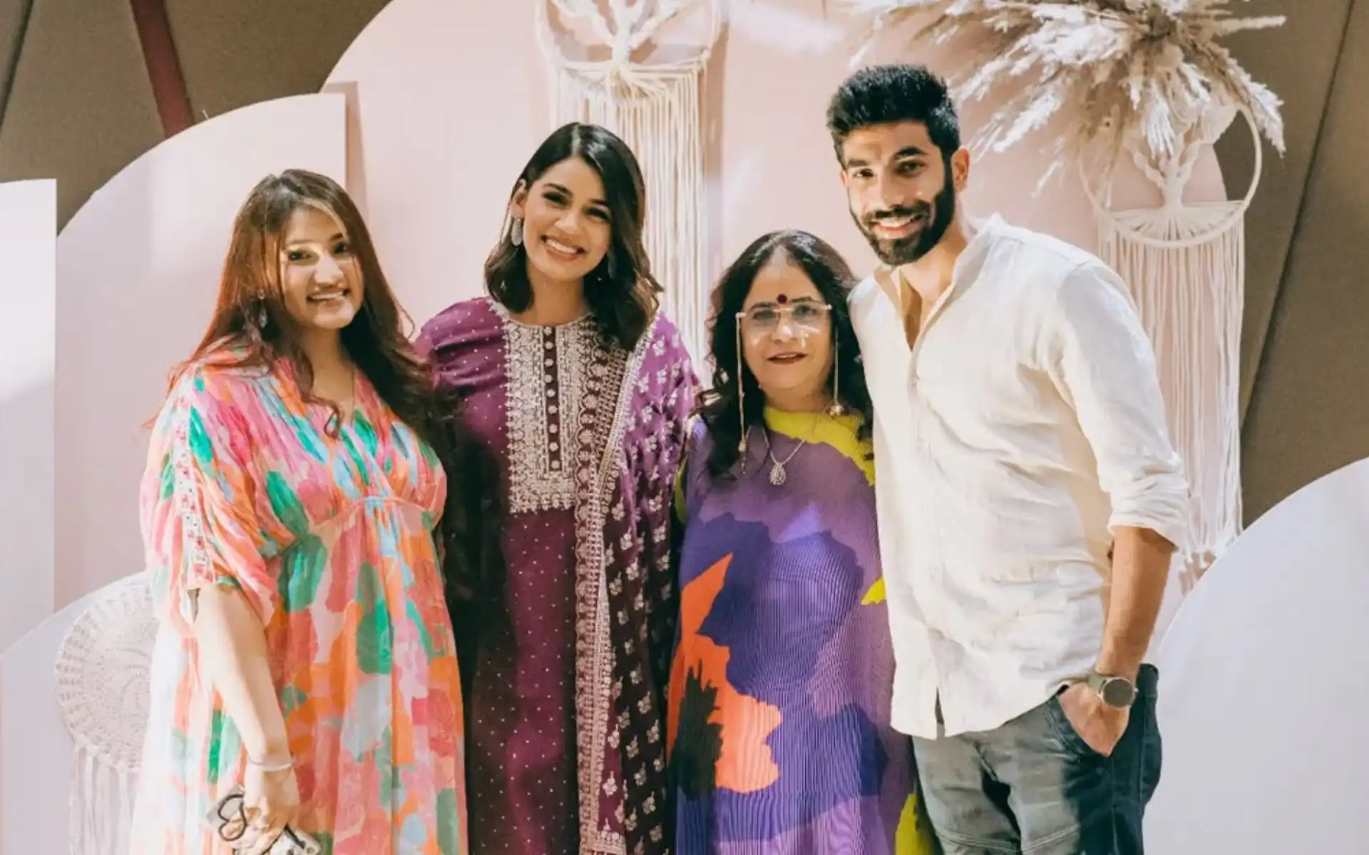 Jasprit Bumrah’s family [Source: @jaspritb1/Instagram]