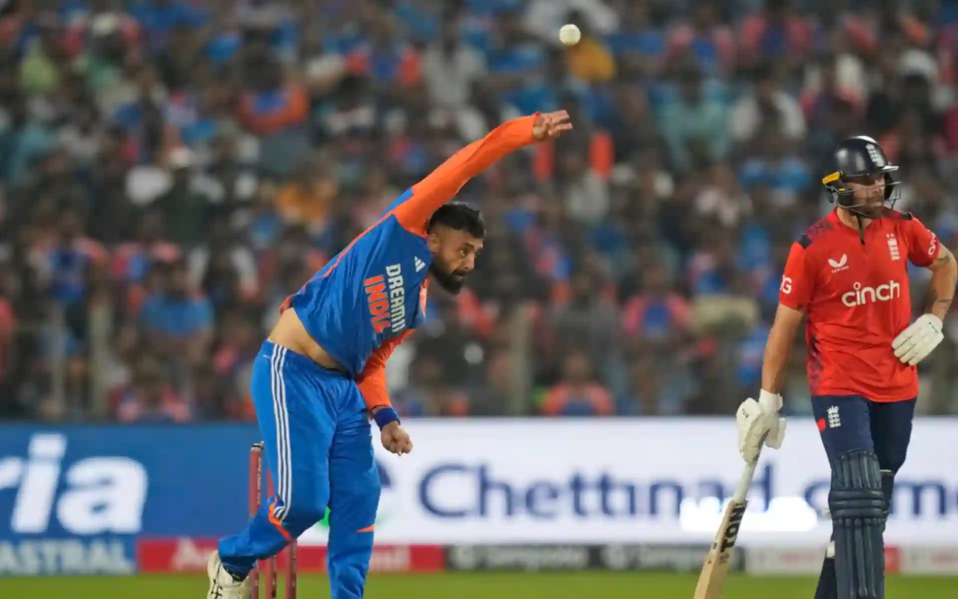 Varun Chakaravarthy Eyes Jason Holder's World Record In 5th T20I Against England