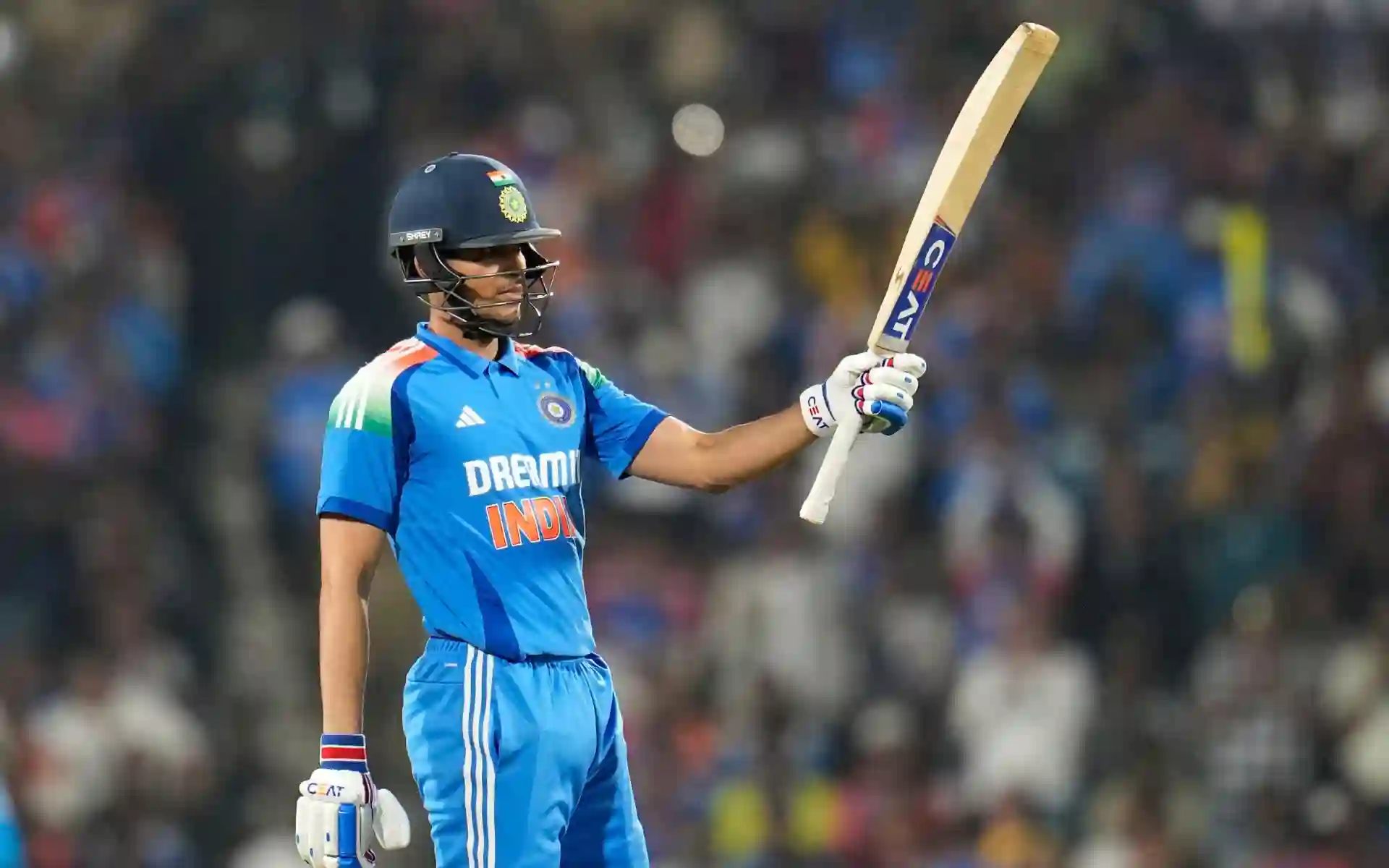 India beats England in first ODI of 3-game series [Source: AP Photos]