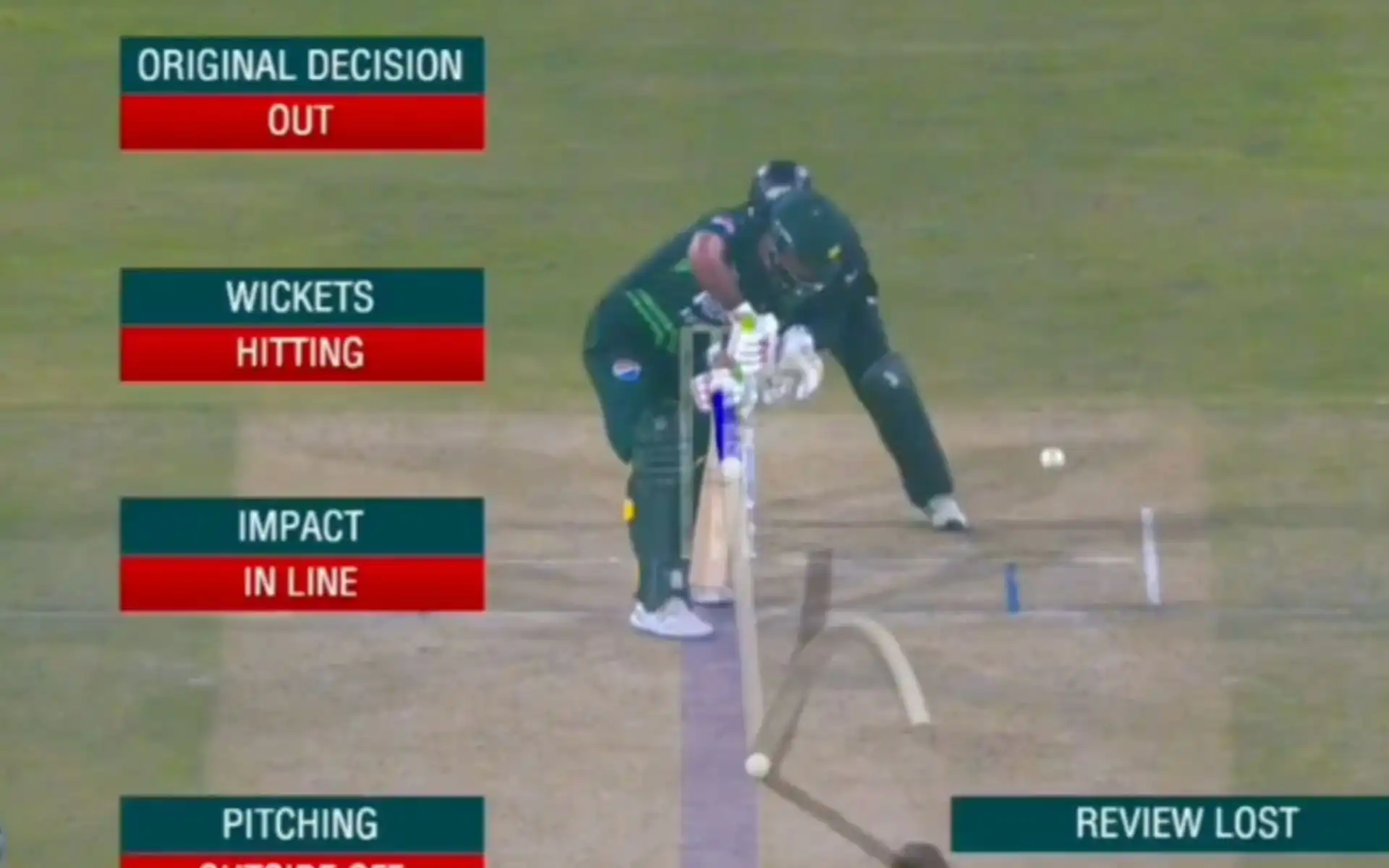 Fakhar Zaman's wicket against NZ (Source:@KoshurNewton/X.com)