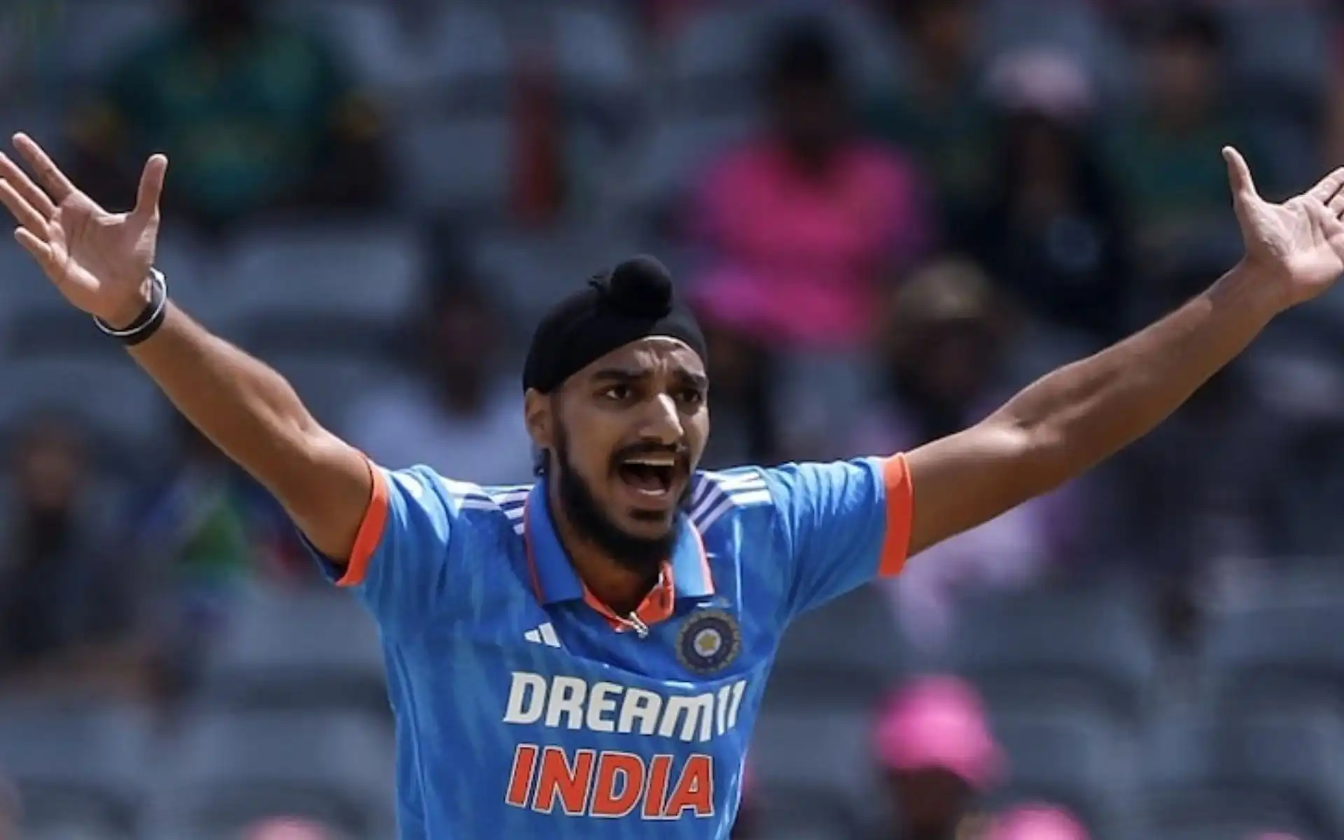'Not A Little Party': Ex-England Coach Warns India For Having Arshdeep In Bumrah Crisis