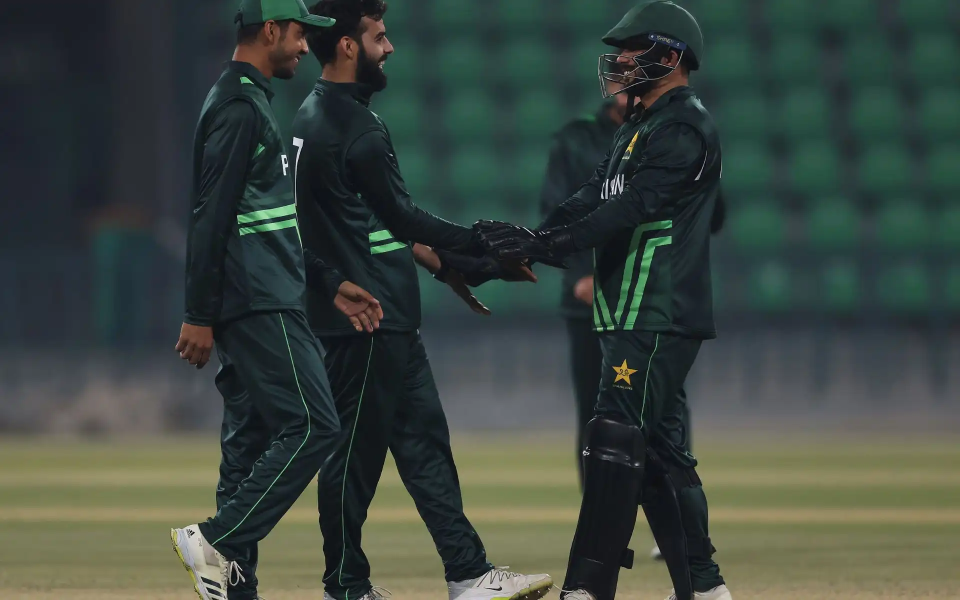Shadab Khan Reminds Pakistan Of Special Talent With Unexpected Afghanistan Demolition
