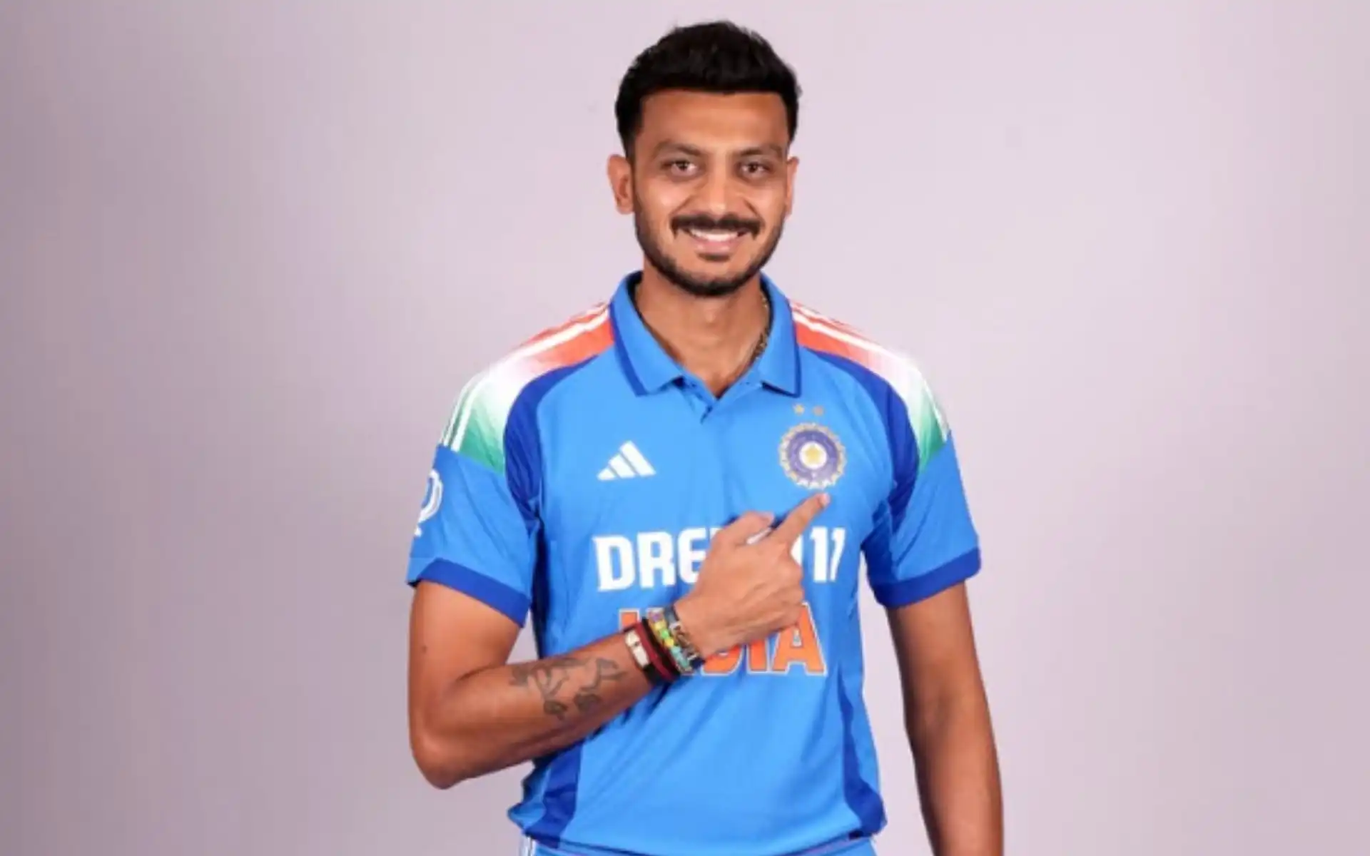 Axar Patel’s Earnings [Source: @akshar.patel/instagram.com]