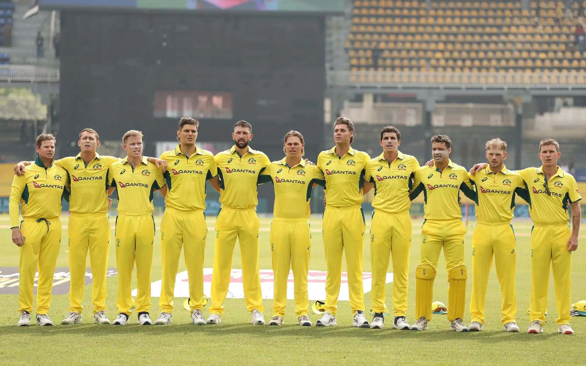 Alex Carey grabbed absolute blinder [Source: @CricketAus/X]