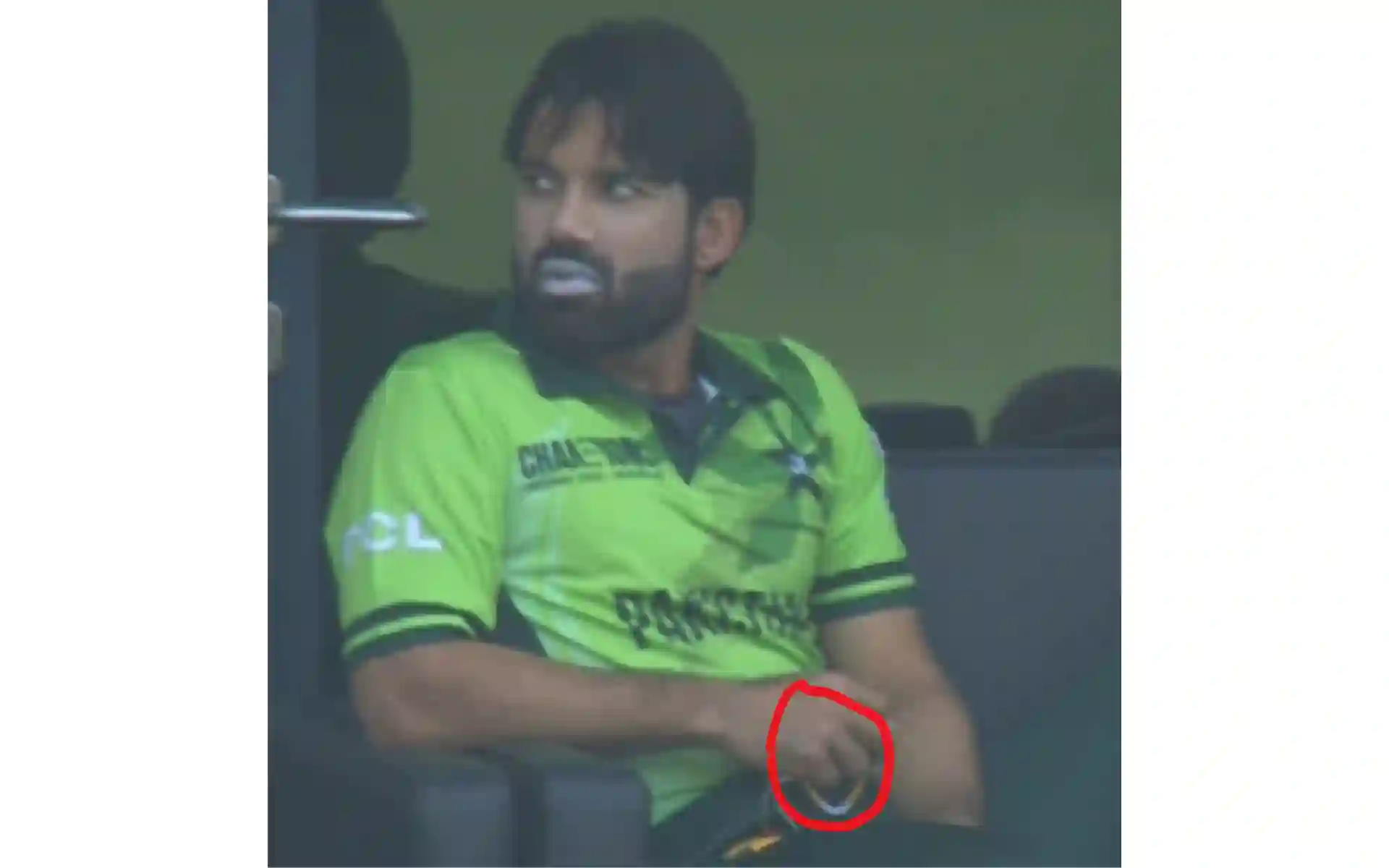 What Is Mohammad Rizwan Holding In His Hand For Praying In IND vs PAK Match?