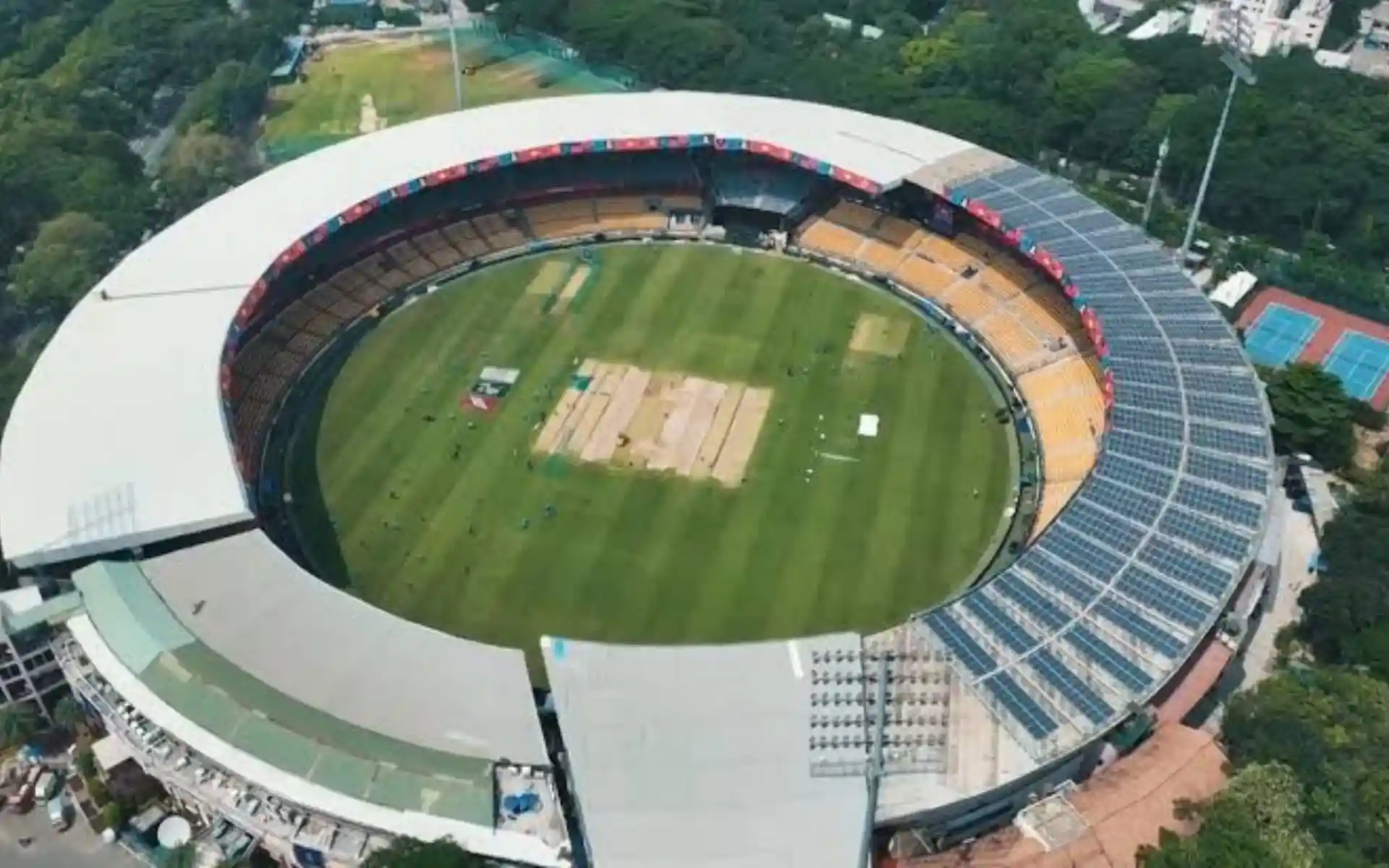 M. Chinnaswamy Stadium Pitch Report For DC-W vs GG-W WPL 2025 Match 10