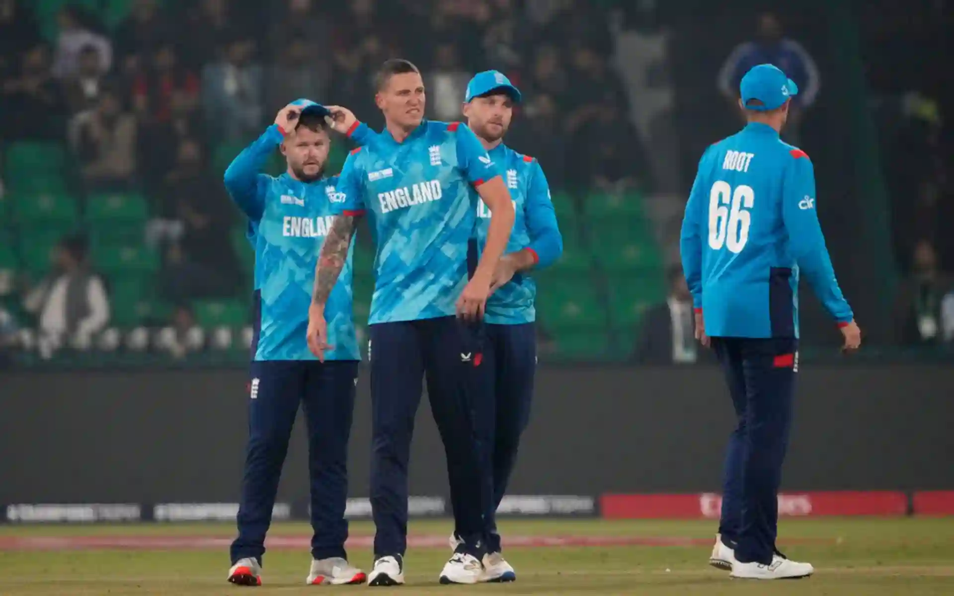 Rehan Ahmed to replace injured Carse? [Source: AP Photo]
