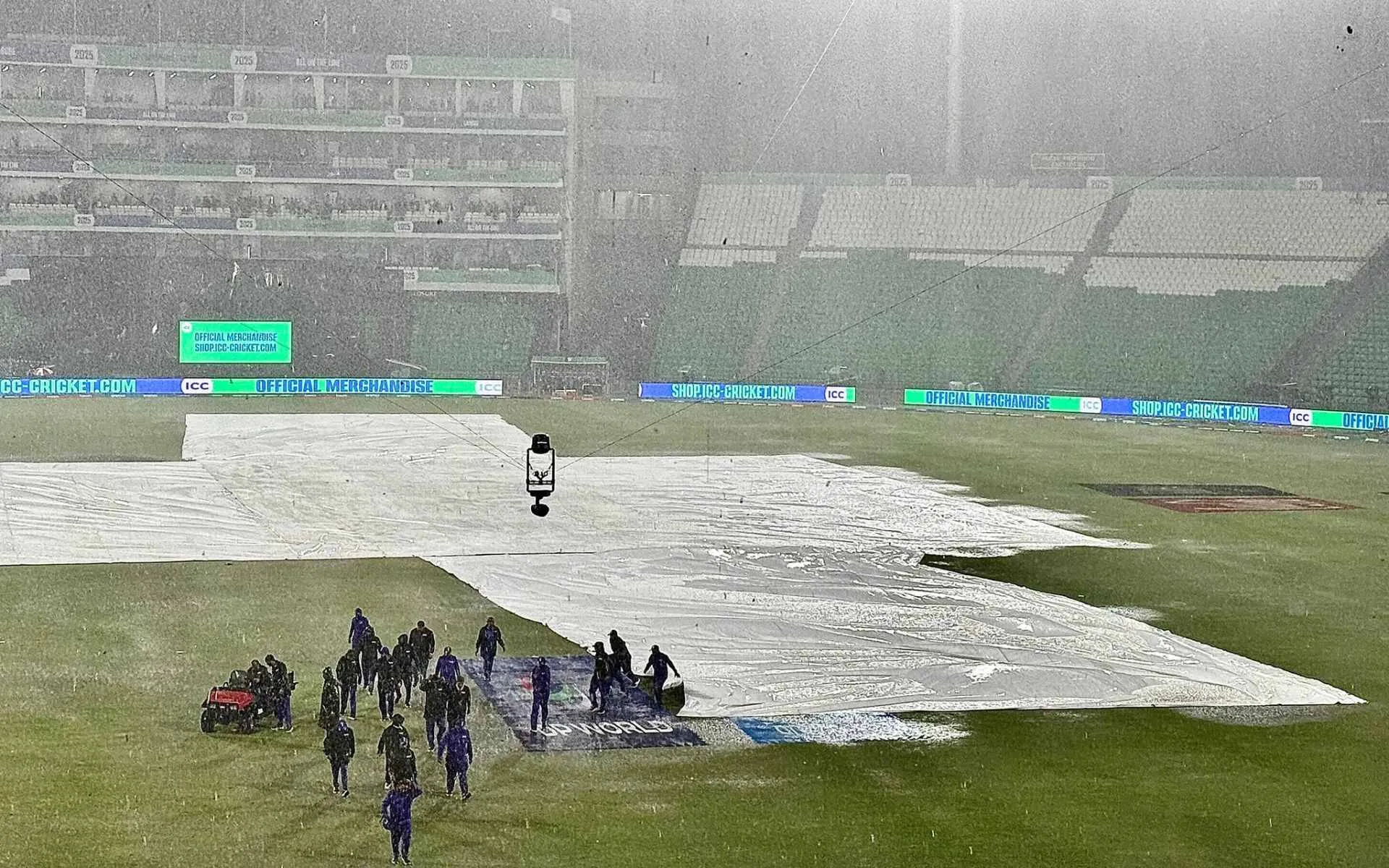 Lahore Rain interrupts AUS vs AFG (Source: @MazherArshad/X)
