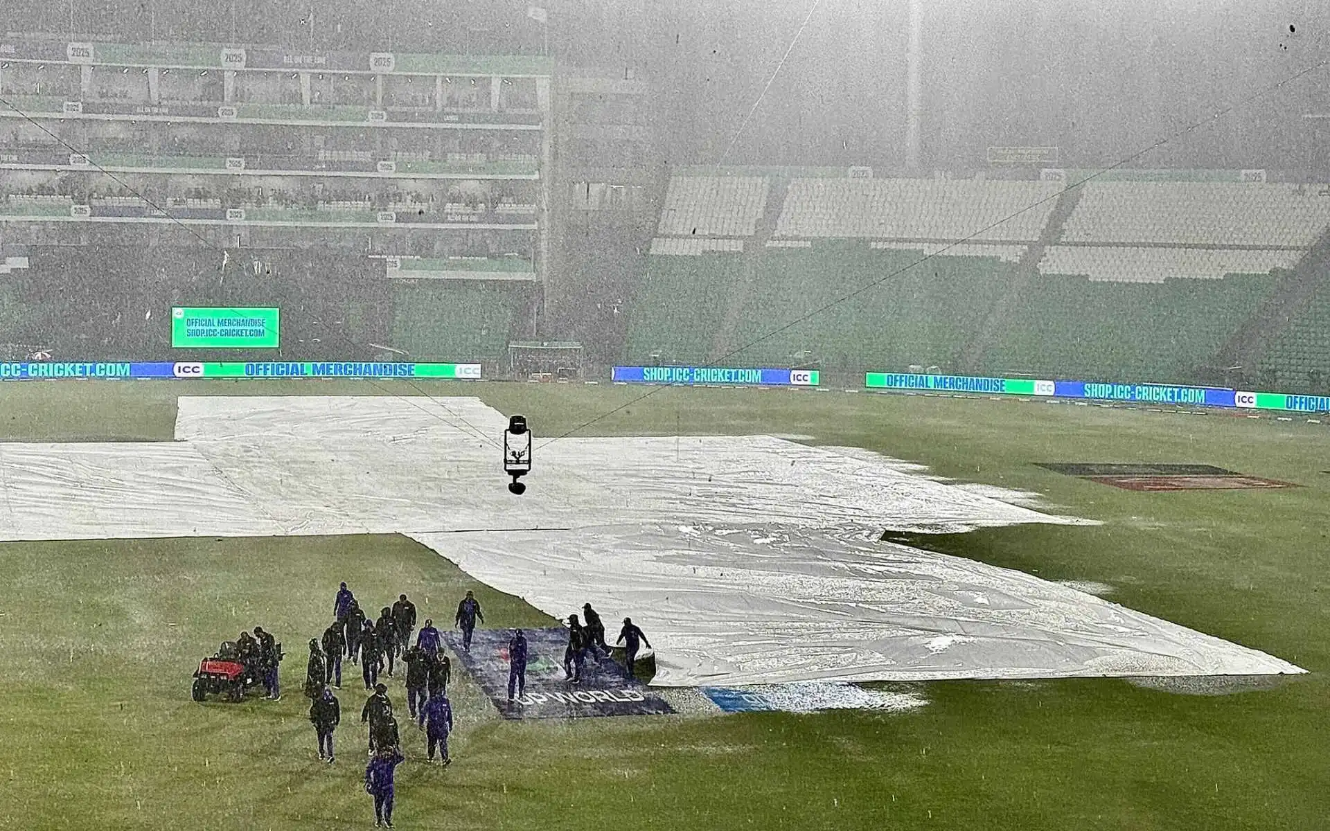 Lahore Rain interrupts AUS vs AFG (Source: @MazherArshad/X)