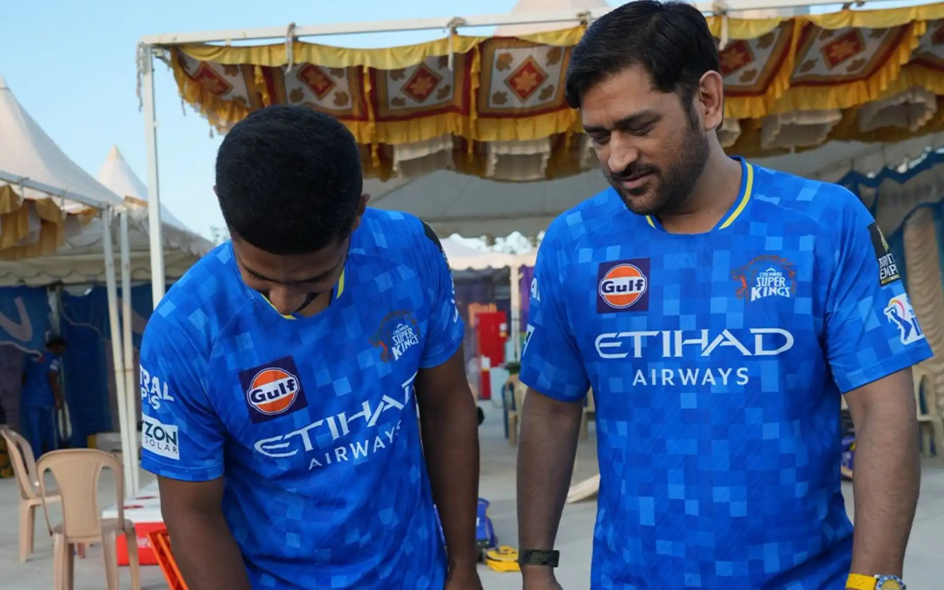 MS Dhoni Celebrates CSK Teammate Rahul Tripathi's Birthday During IPL 2025 Training