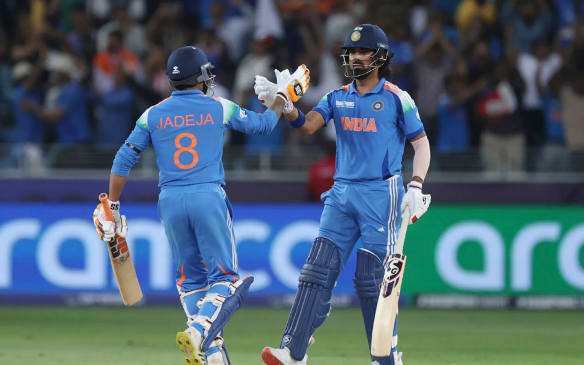 Ravindra Jadeja and KL Rahul [Source: AP Photos]