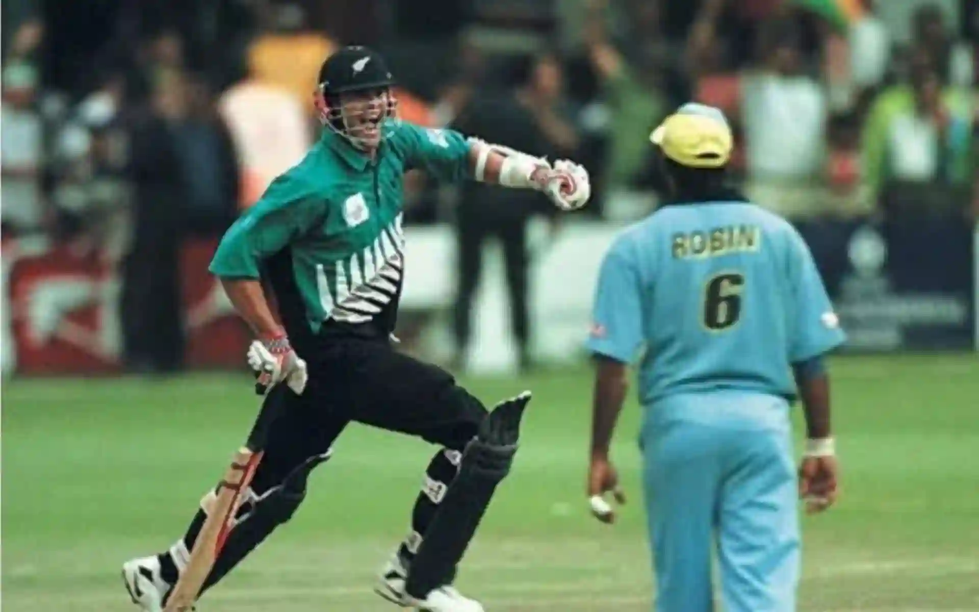 NZ defeated IND in ICC Knockout Trophy 2000 final [Source: @financesperm/x.com]