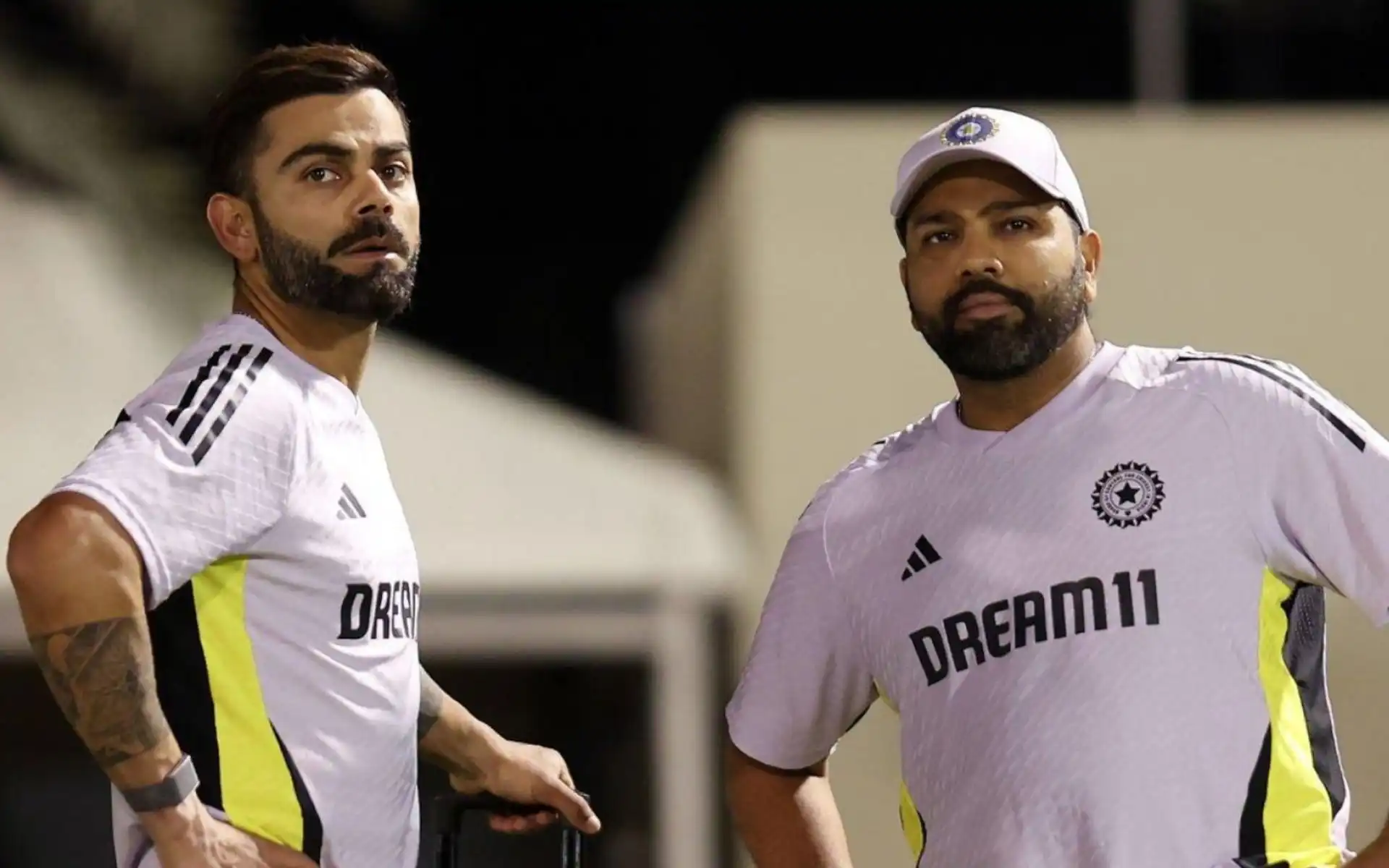 Injury Scare for Virat Kohli [Source: @mufaddal_vohra/X.com]
