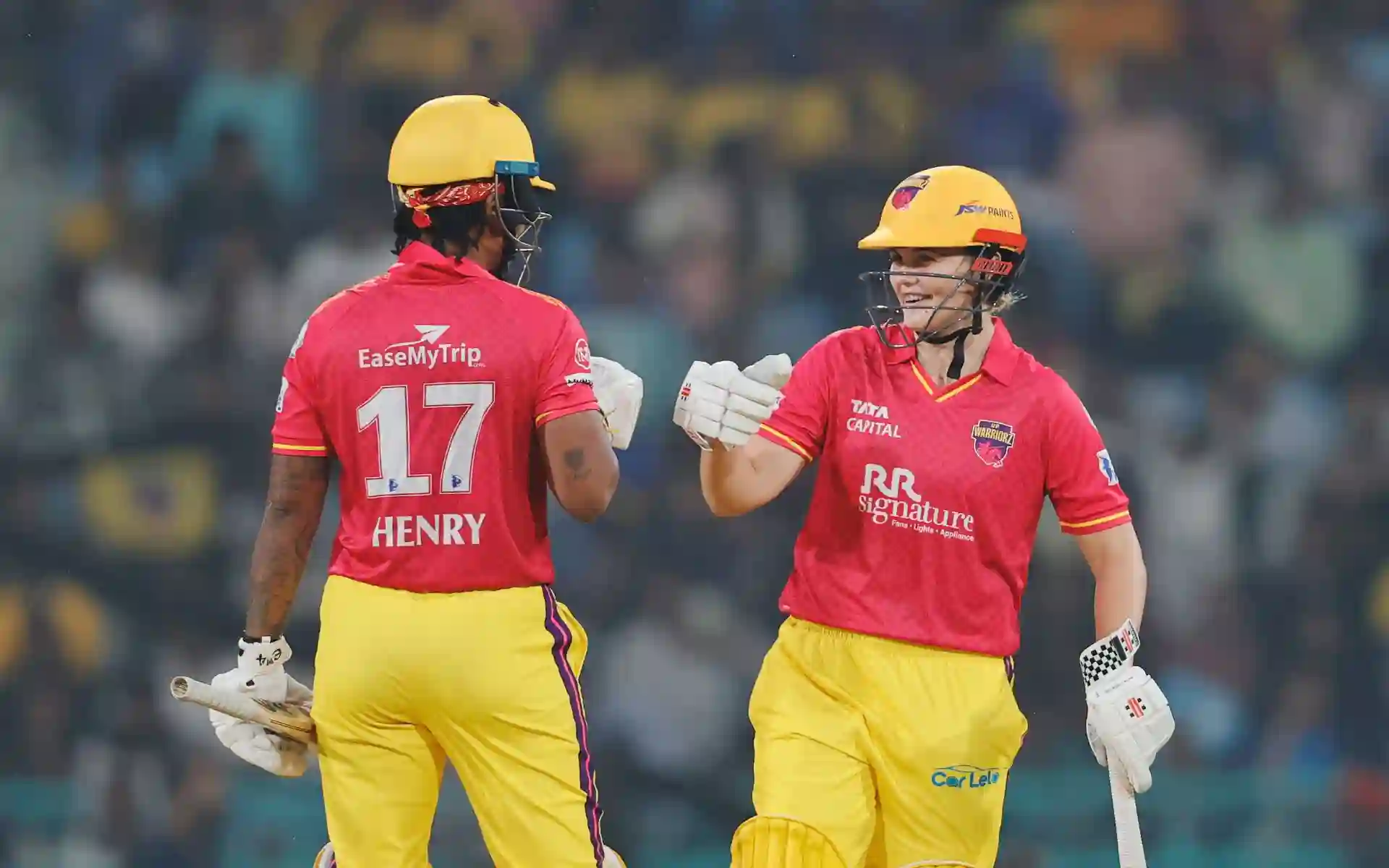 Chinelle Henry and Georgia Voll celebrate a boundary. [Source: @wplt20/X]