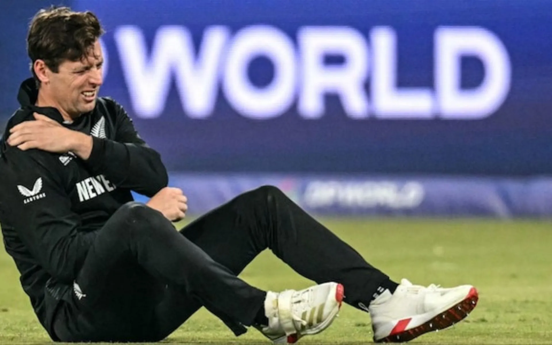 Matt Henry in semifinal clash vs India (Source:@Minakshisingh47/X.com)