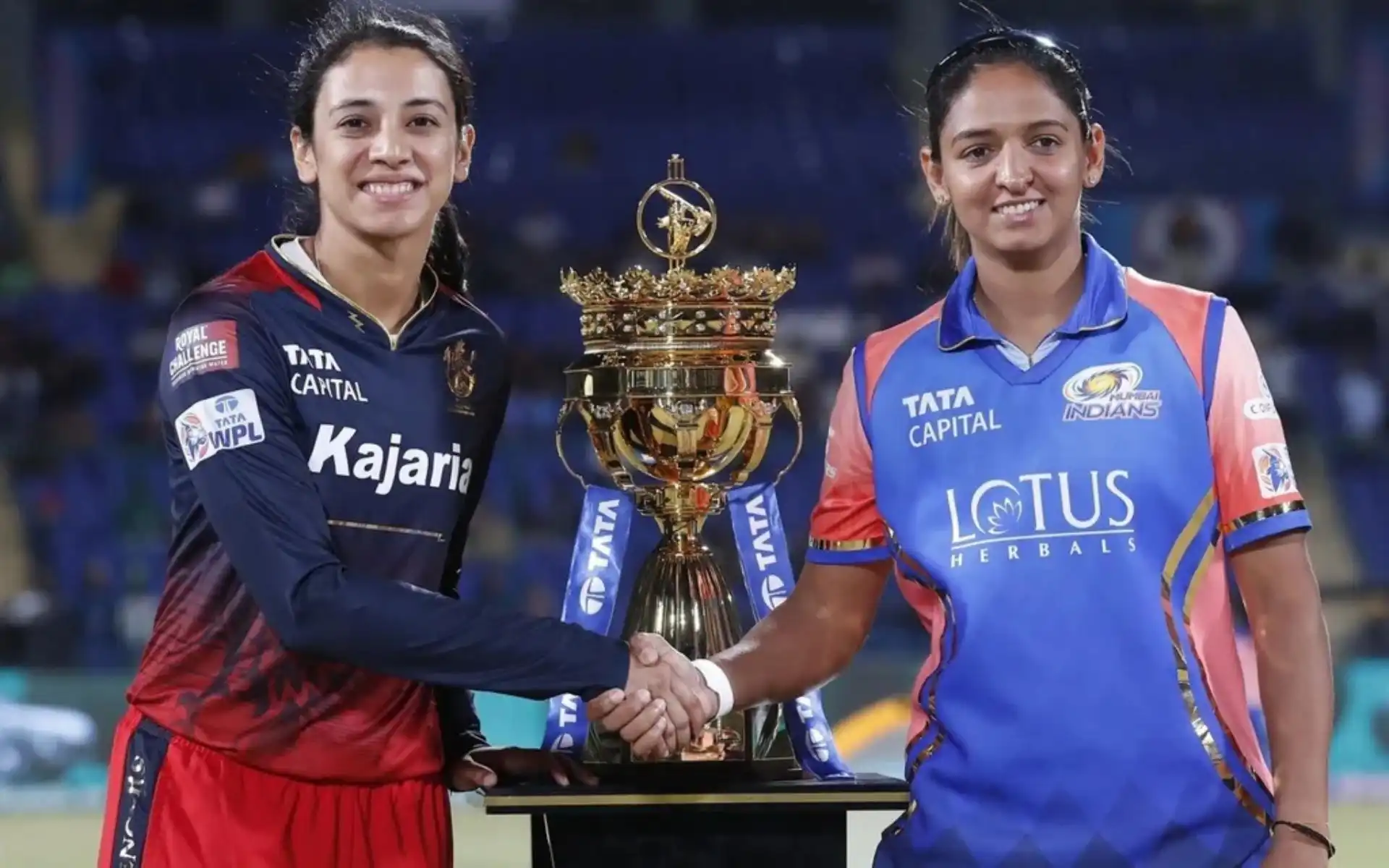 Smriti Mandhana and Harmanpreet Kaur (Source:wplt20.com)