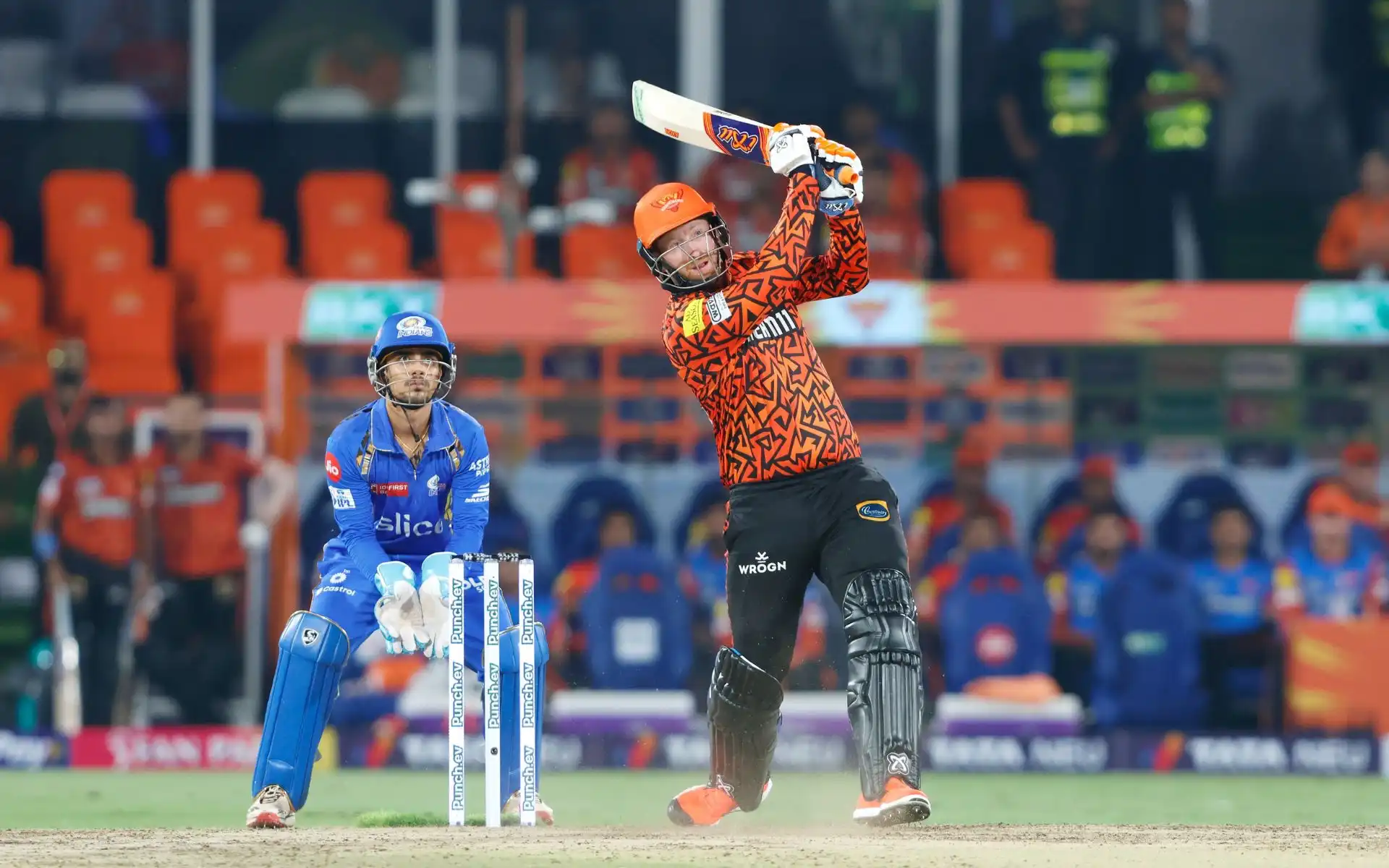 Heinrich Klaasen in action against Mumbai Indians during IPL 2024 [Source: @IPL/x]