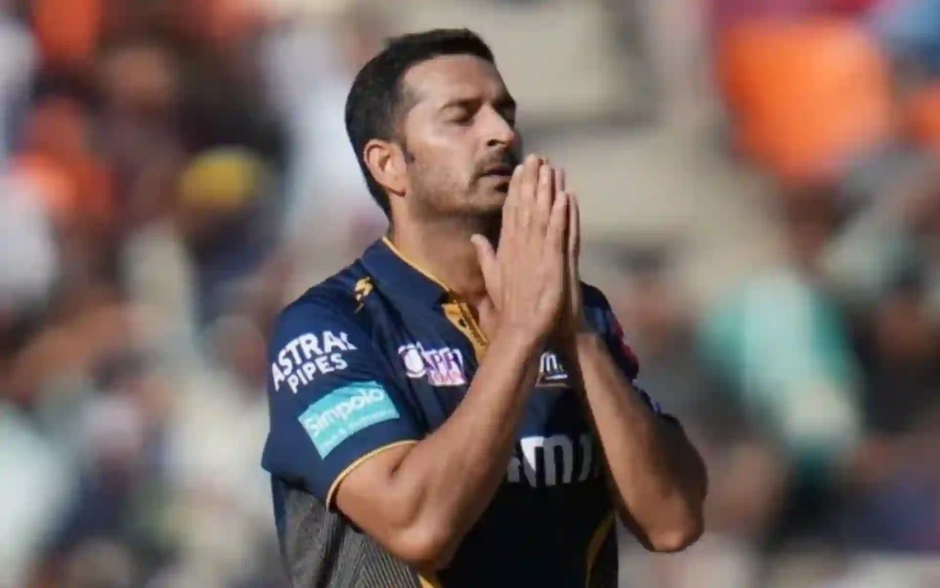 Mohit Sharma will be seen in DC Colours in IPL 2025 [Source: @ViratTheLegend/x.com]