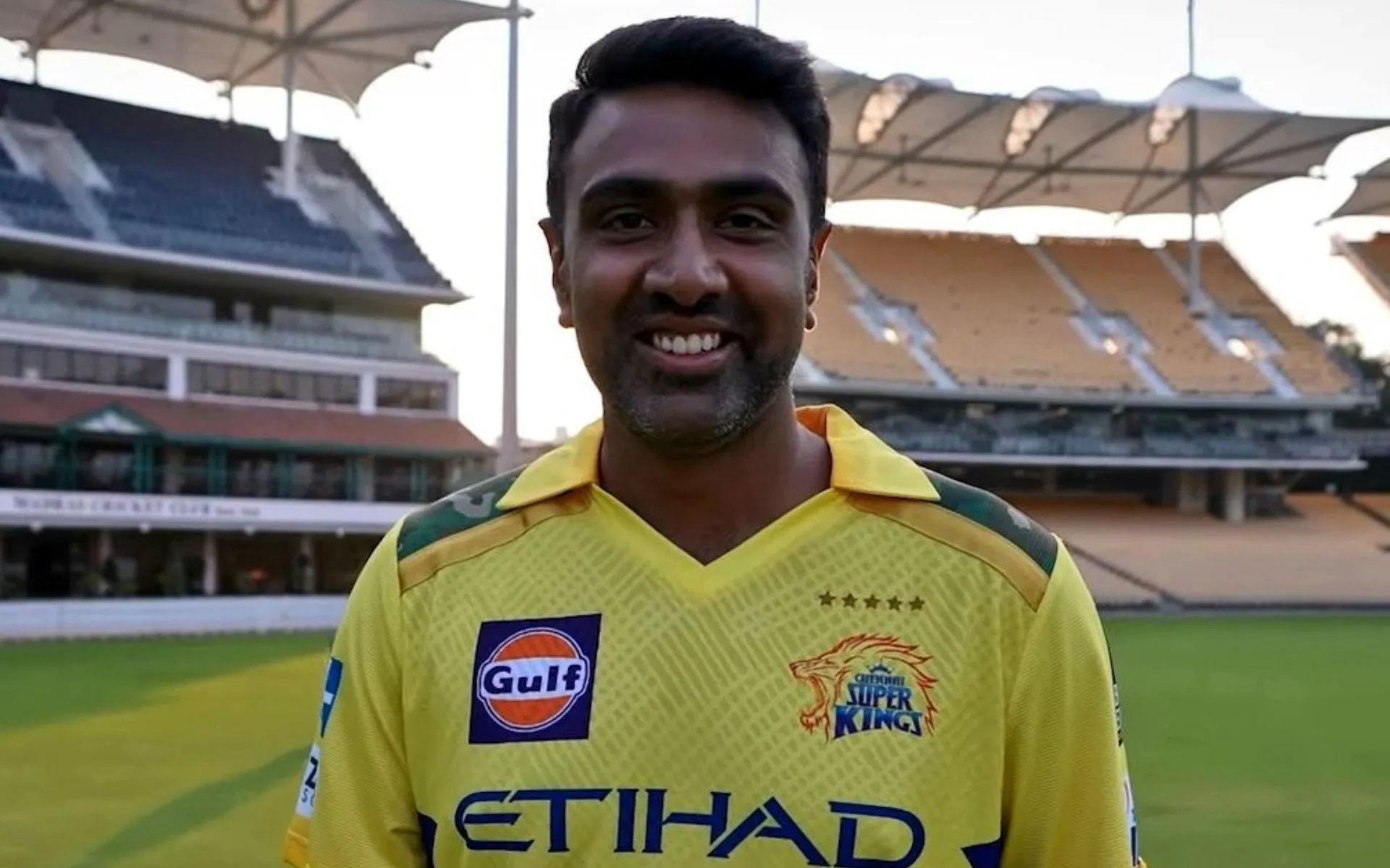 Ashwin In CSK Jersey (Source: @mufaddal_vohra/x.com)