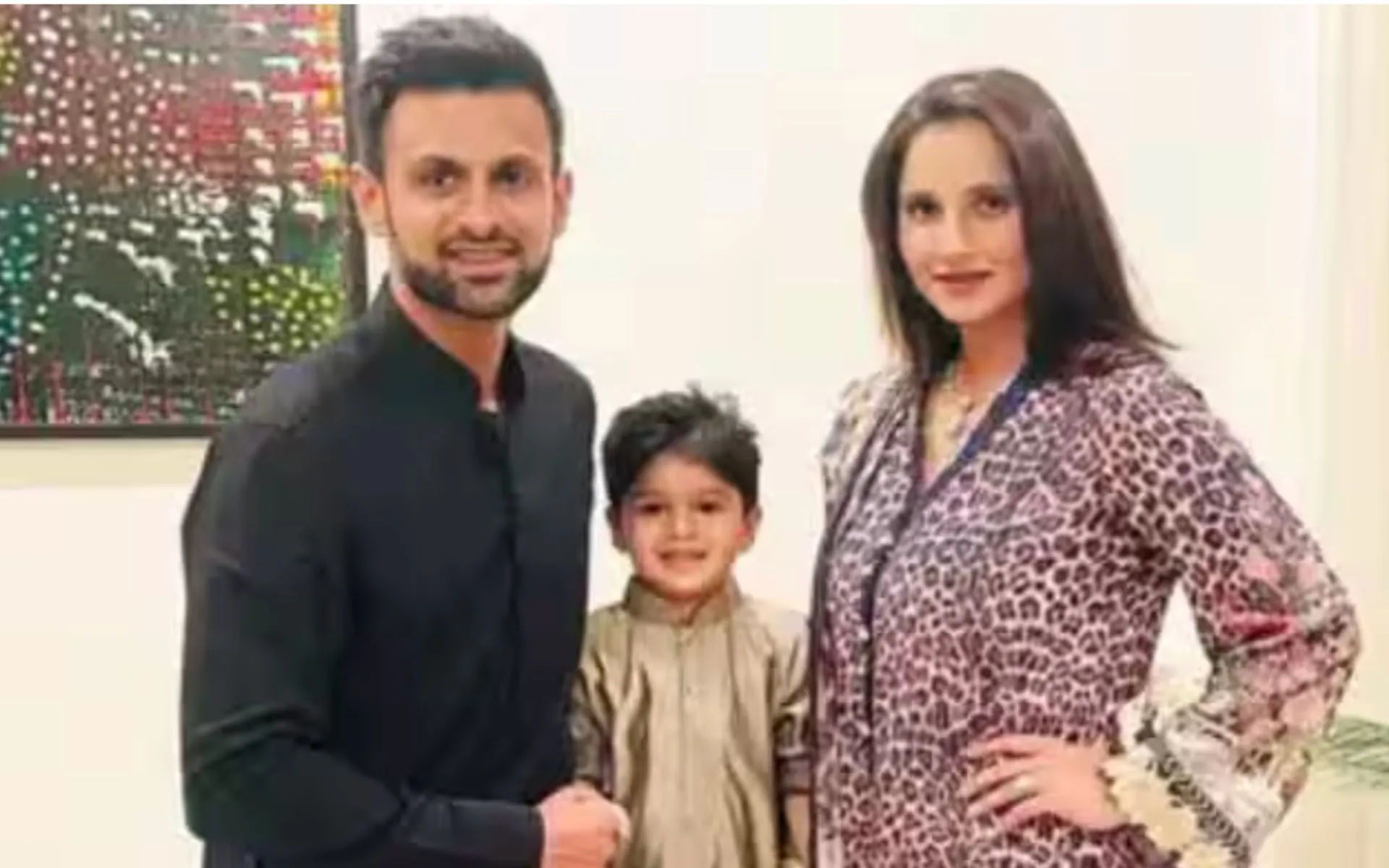 Shoaib Malikj on bond with son [Source: @etimes/X.com]

