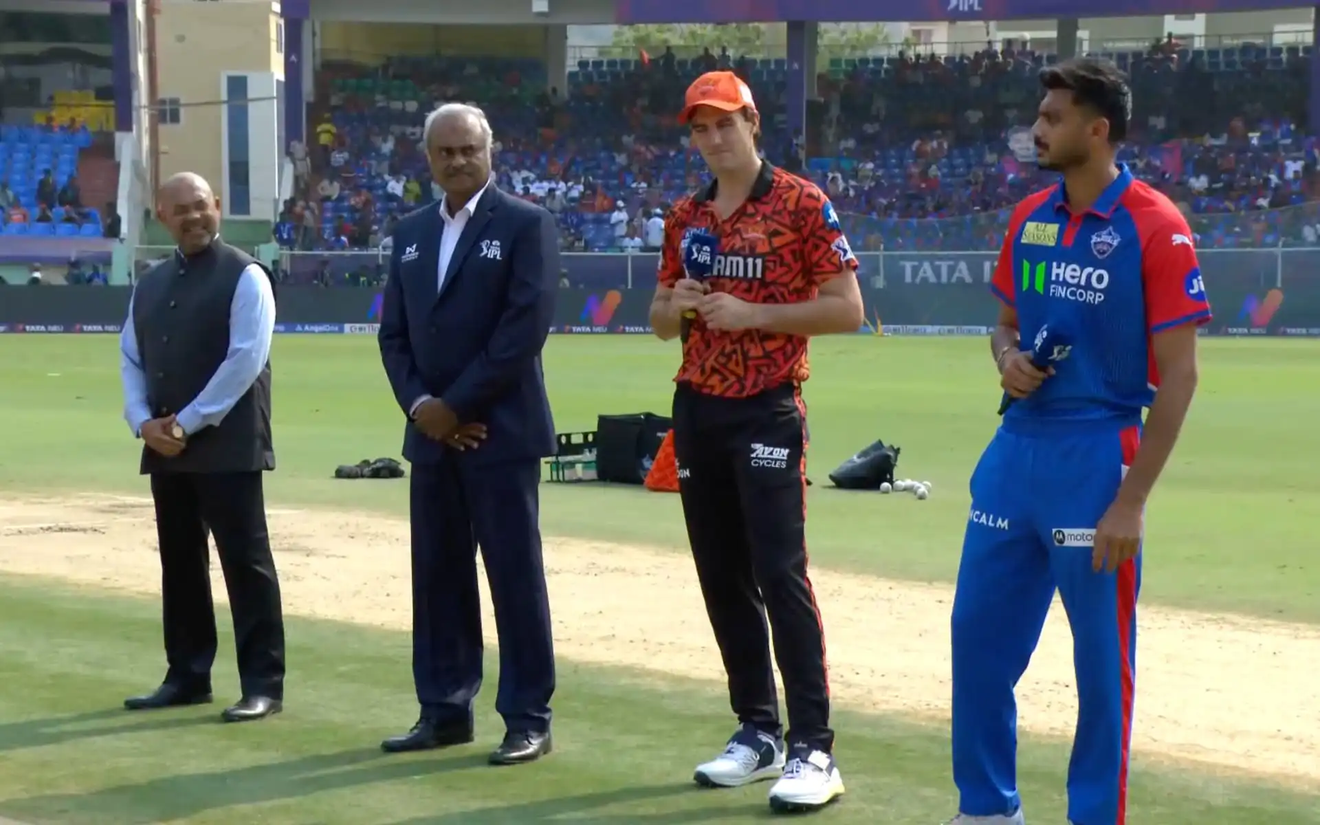 KL Rahul Returns To IPL; Cummins And Co Opt To Bat First In DC Vs SRH Match