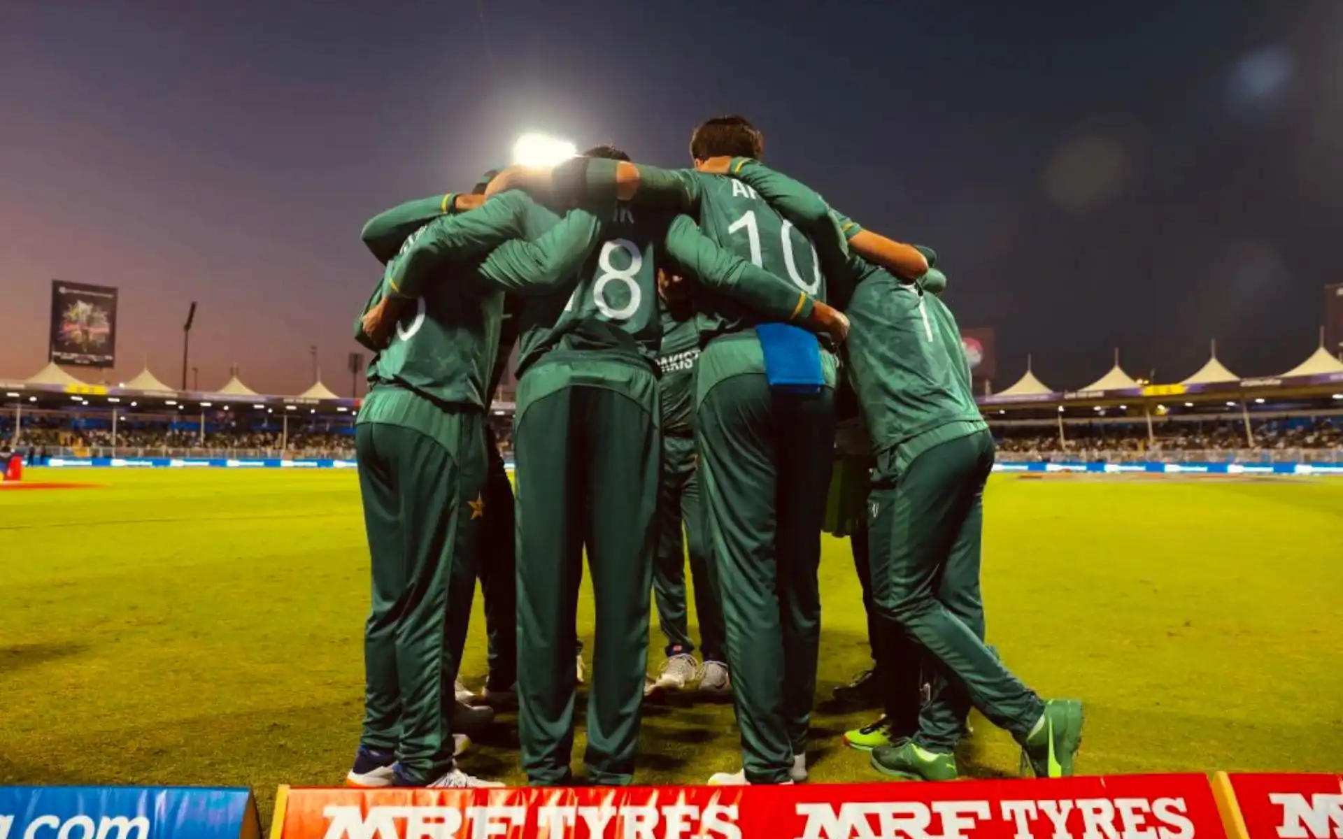 Former Pakistani Captain Caught In Controversy  (Source: @Maaz_hun_yaar/x.com)