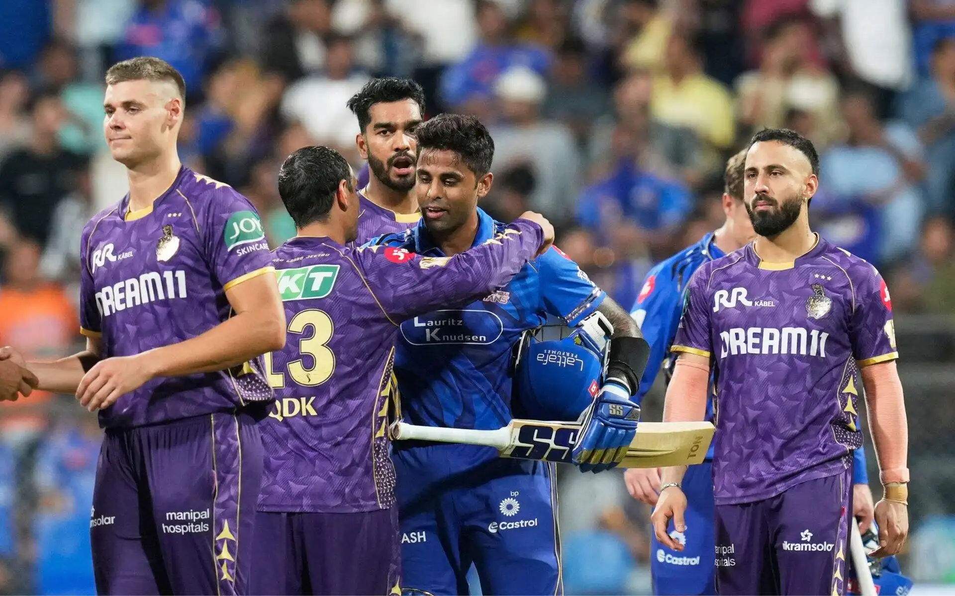 Mumbai Indians and KKR [Source: AP Photos]