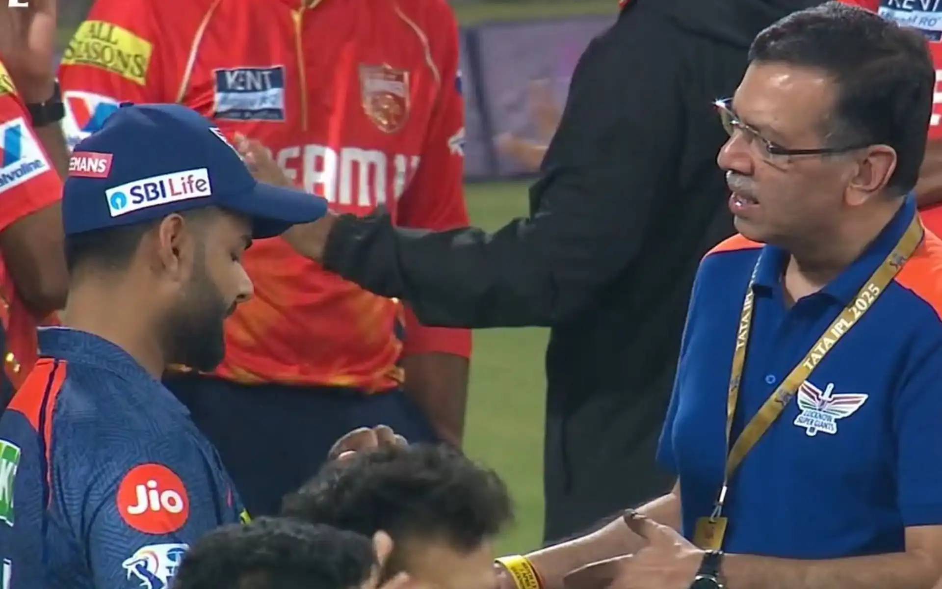 LSG Owner Sanjeev Goenka Caught Schooling Rishabh Pant For IPL 2025 Rough Patch