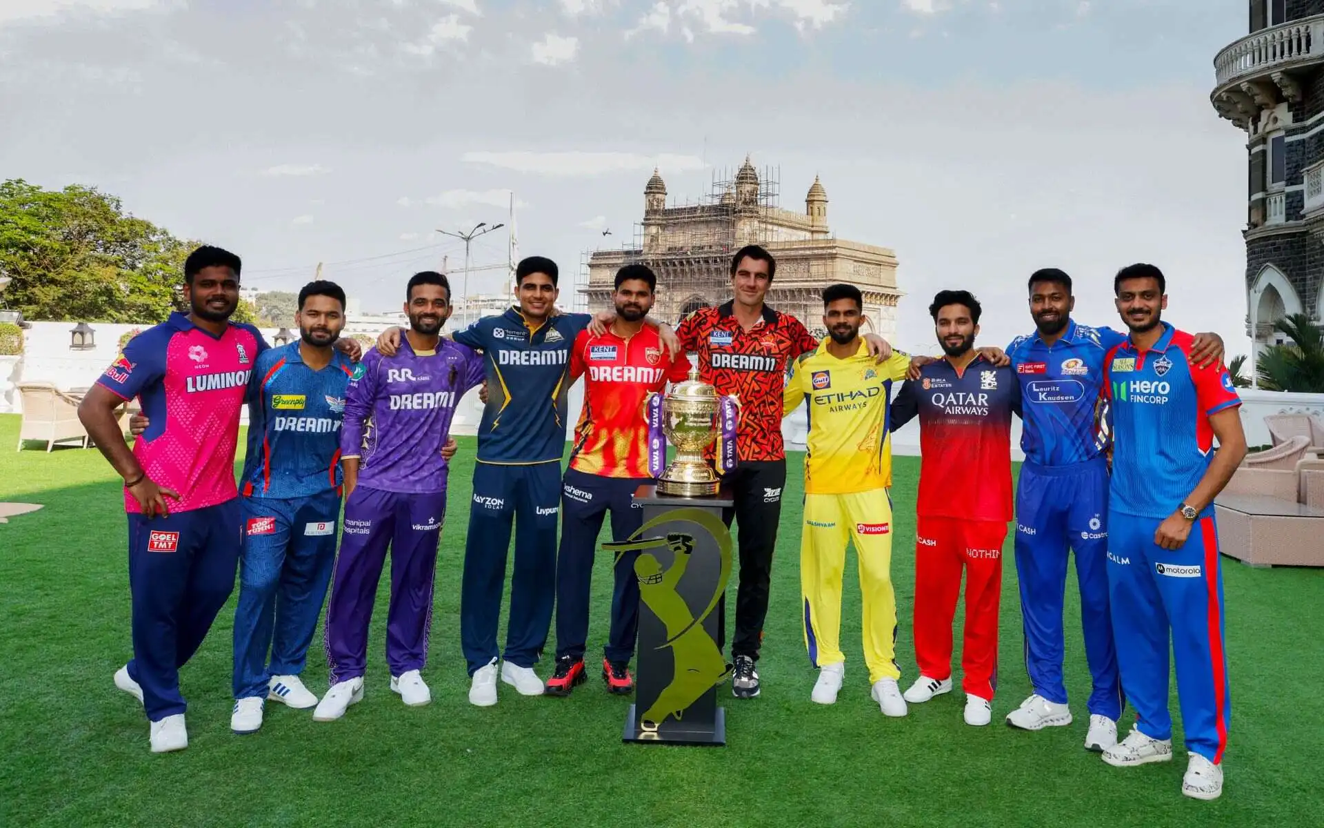 Captains and support staff have pitch-related issues this season. [Source: @IPL/X]