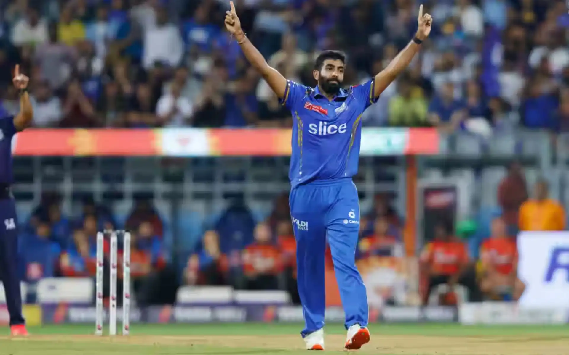 Jasprit Bumrah in action [Source: IPLT20.com]