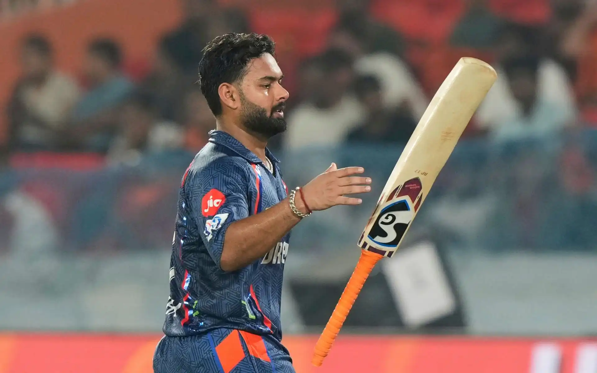 Rishabh Pant set to play against KKR [Source: AP]