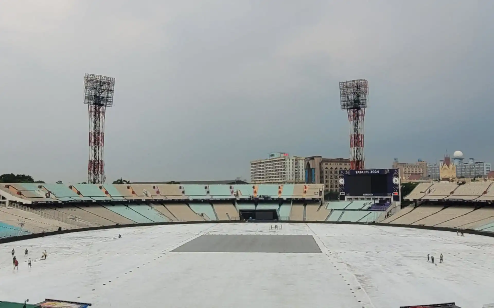 Will KKR vs LSG Be Abandoned Due To Rain? Eden Gardens Kolkata Weather Update