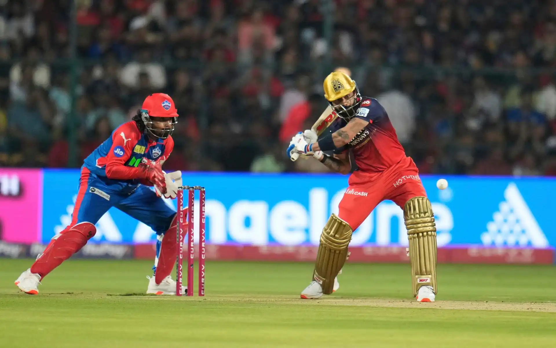 721 Fours And 279 Sixes! Virat 'King' Kohli Scripts IPL History With Record Boundaries