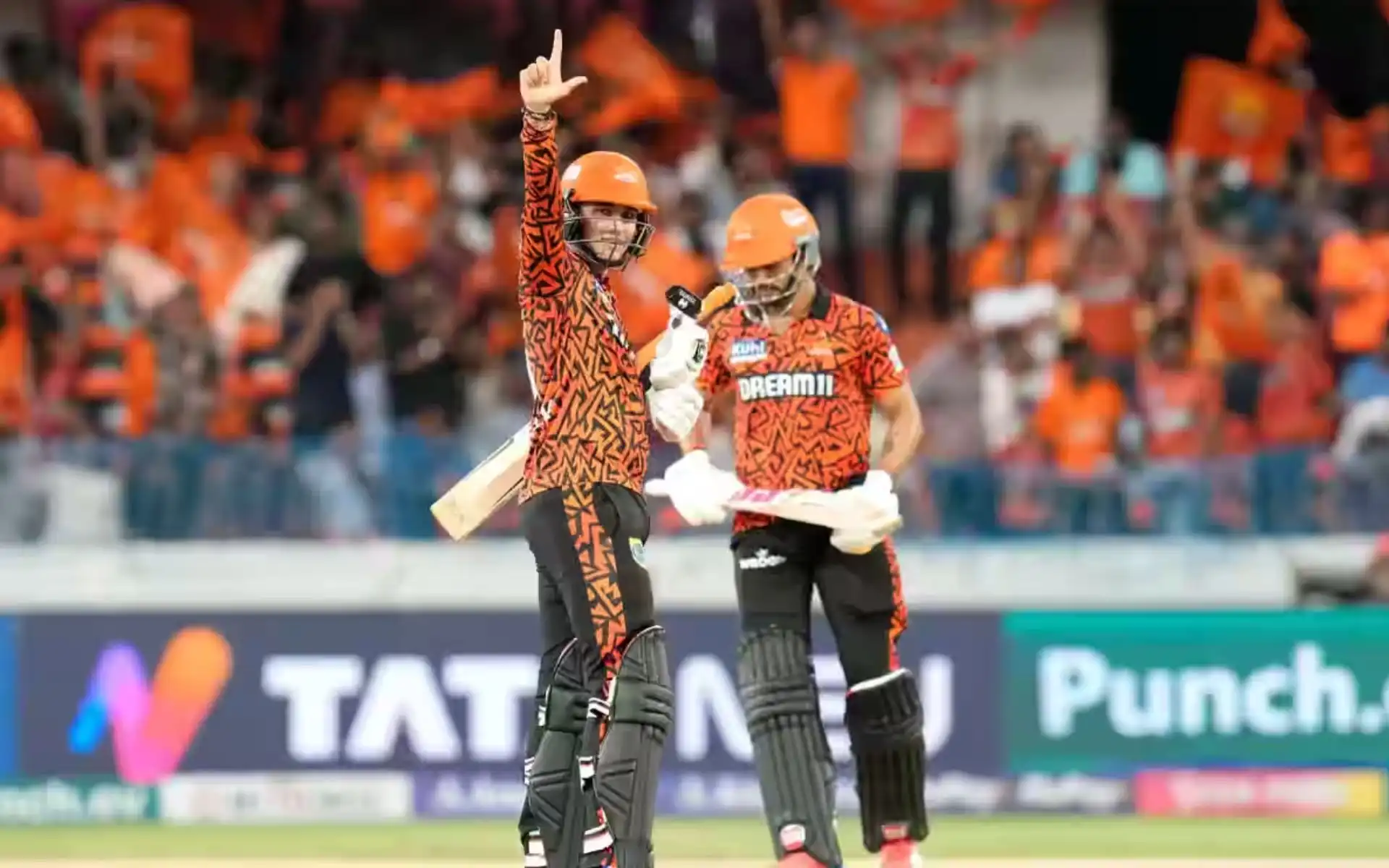 Abhishek Sharma and Nitish Reddy [Source: iplt20.com]